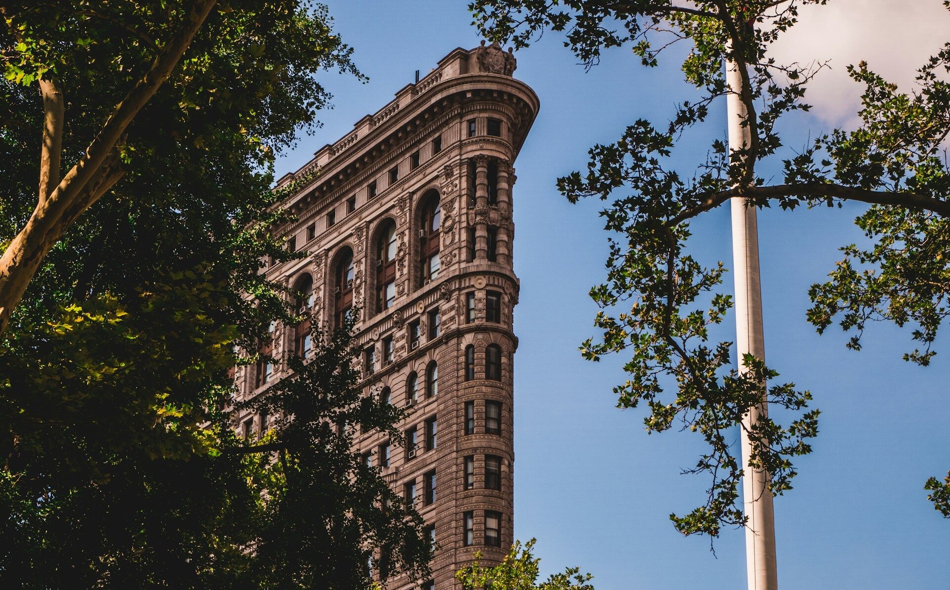 External view of the Flatiron Building in NYC