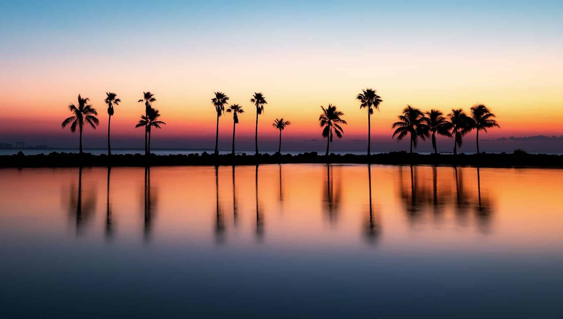 Florida_Miami Deep sunset colours of Miami