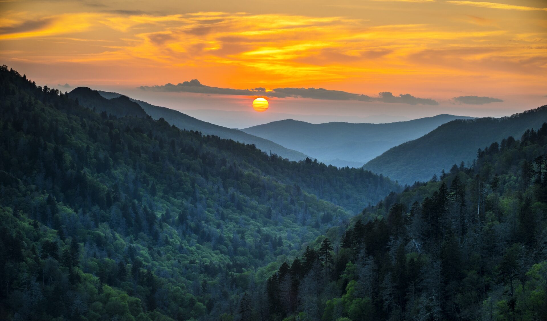 Great smokey mountains sunset in the distance