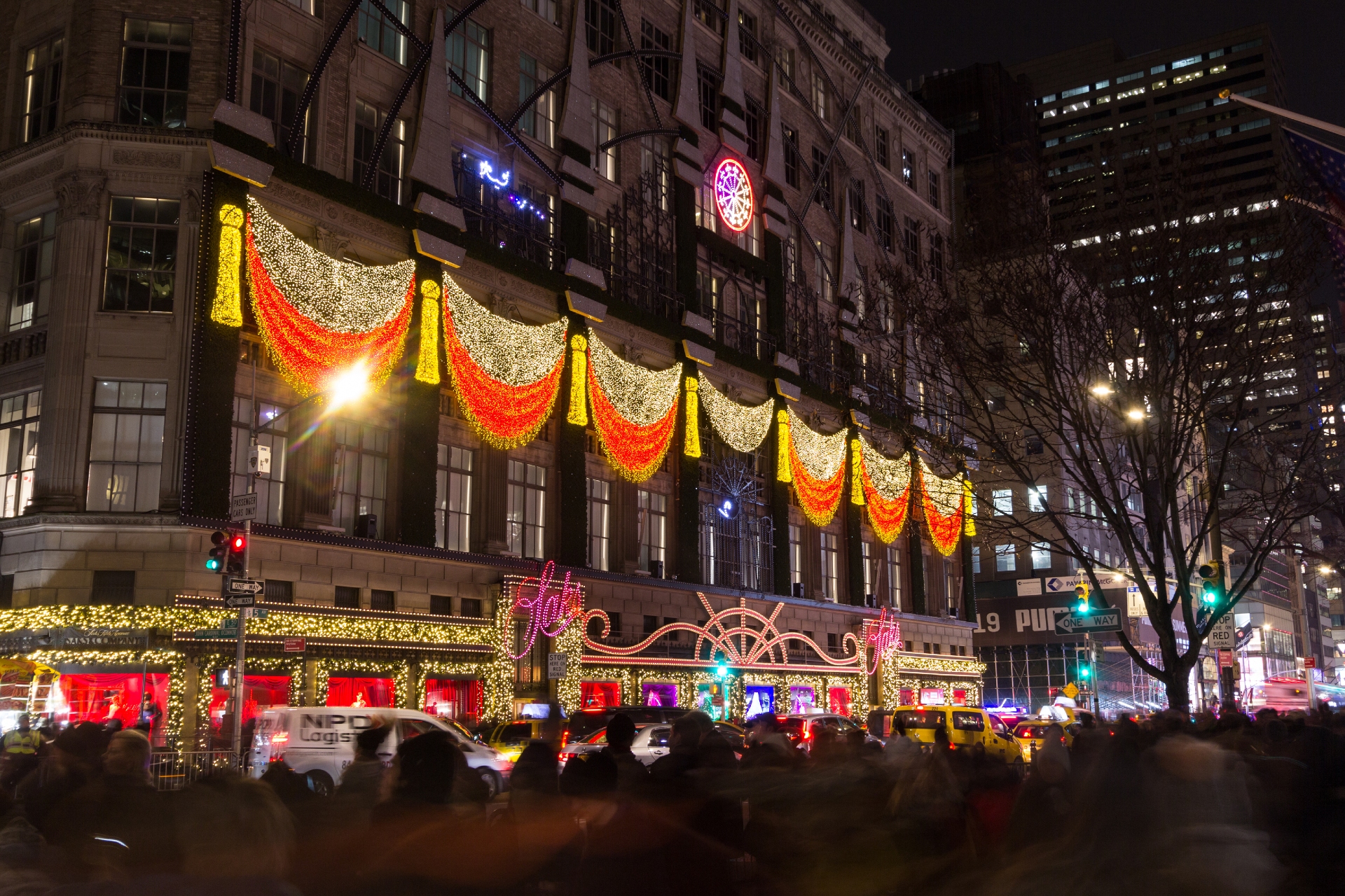 Saks Fifth Avenue outside view at night