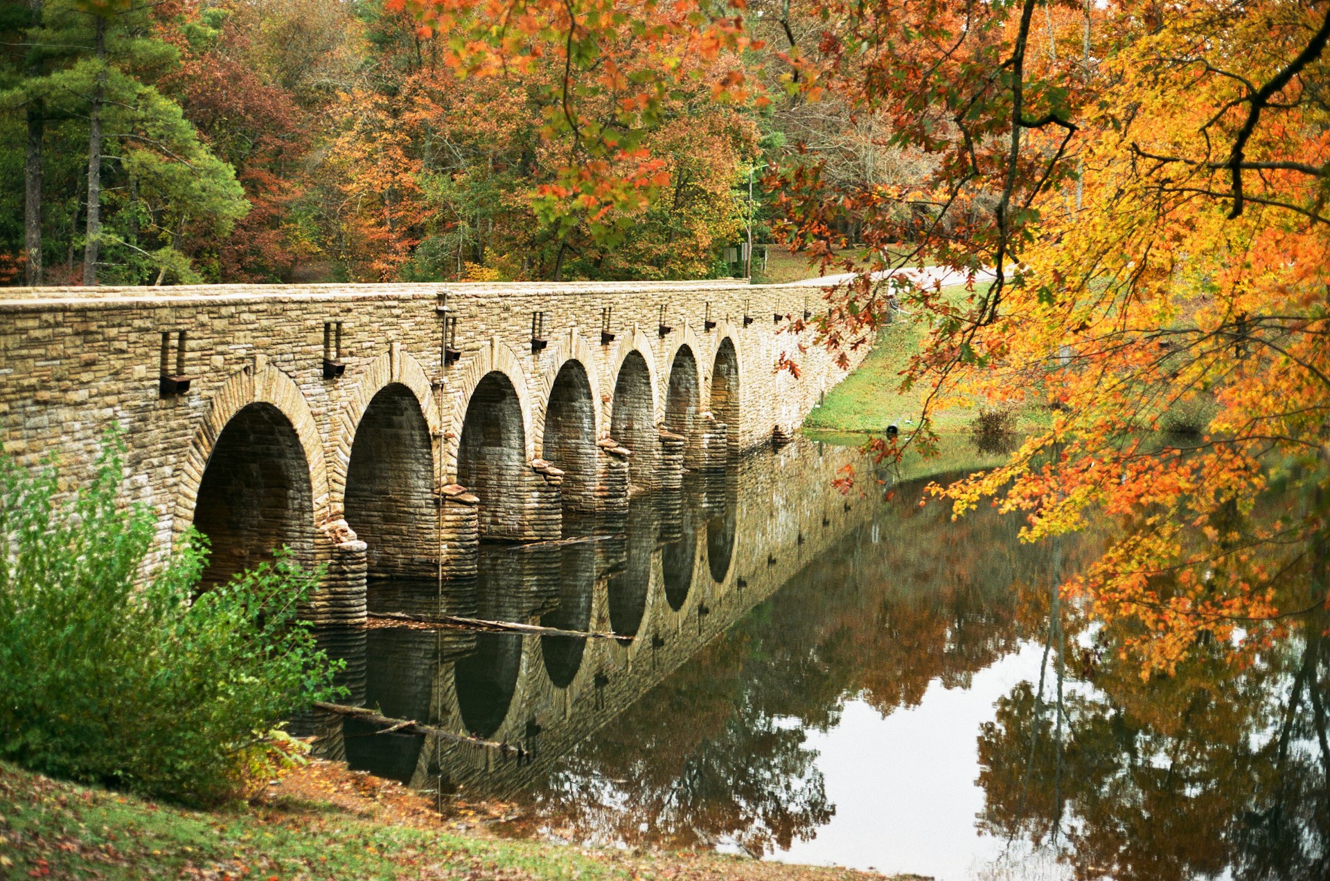 Tennessee Cumberland Mountain State Park Photo by Emma Gaddy on Unsplash