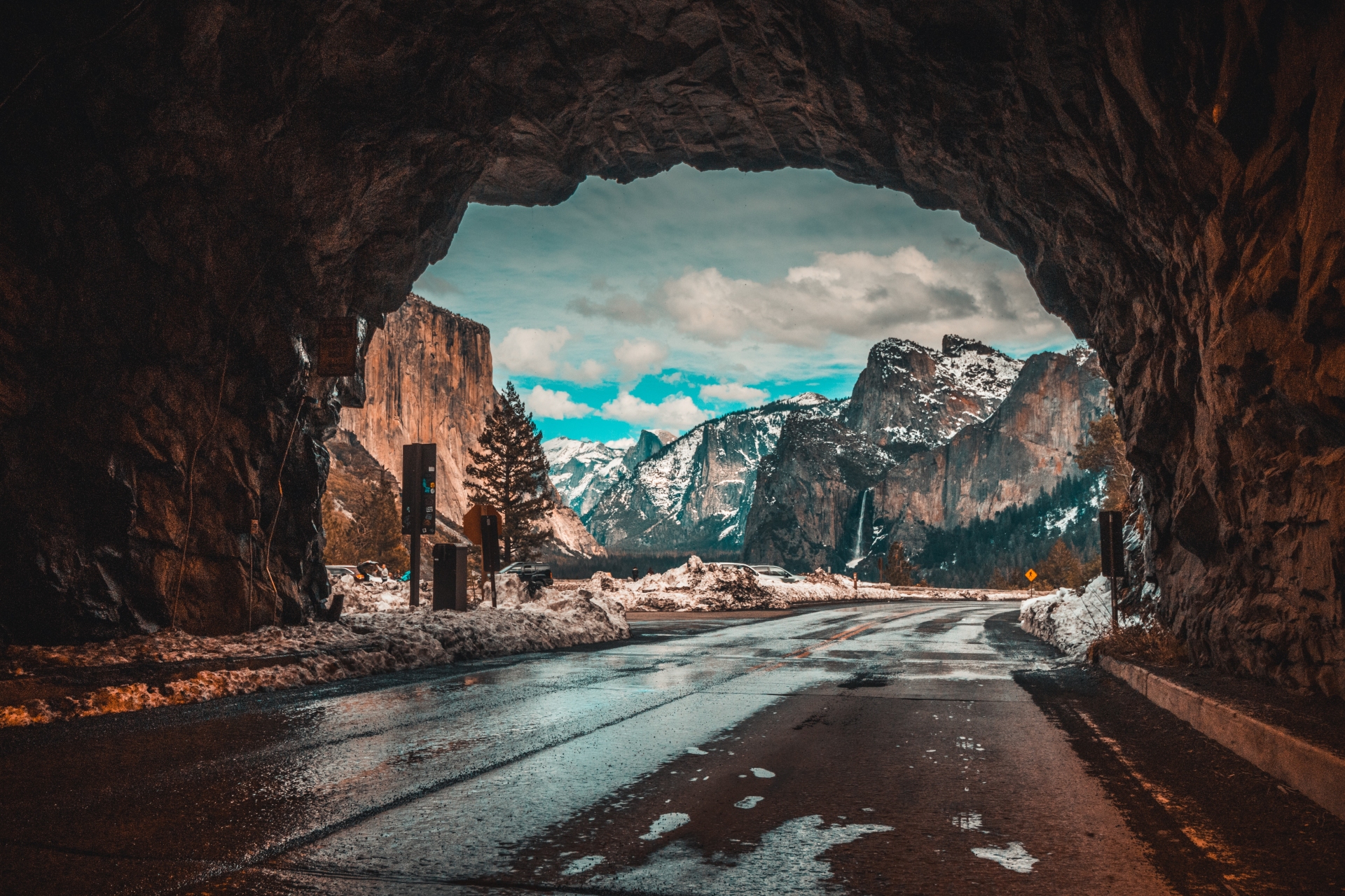 Yosemite Tunnel with mountains in the background on National Park Road