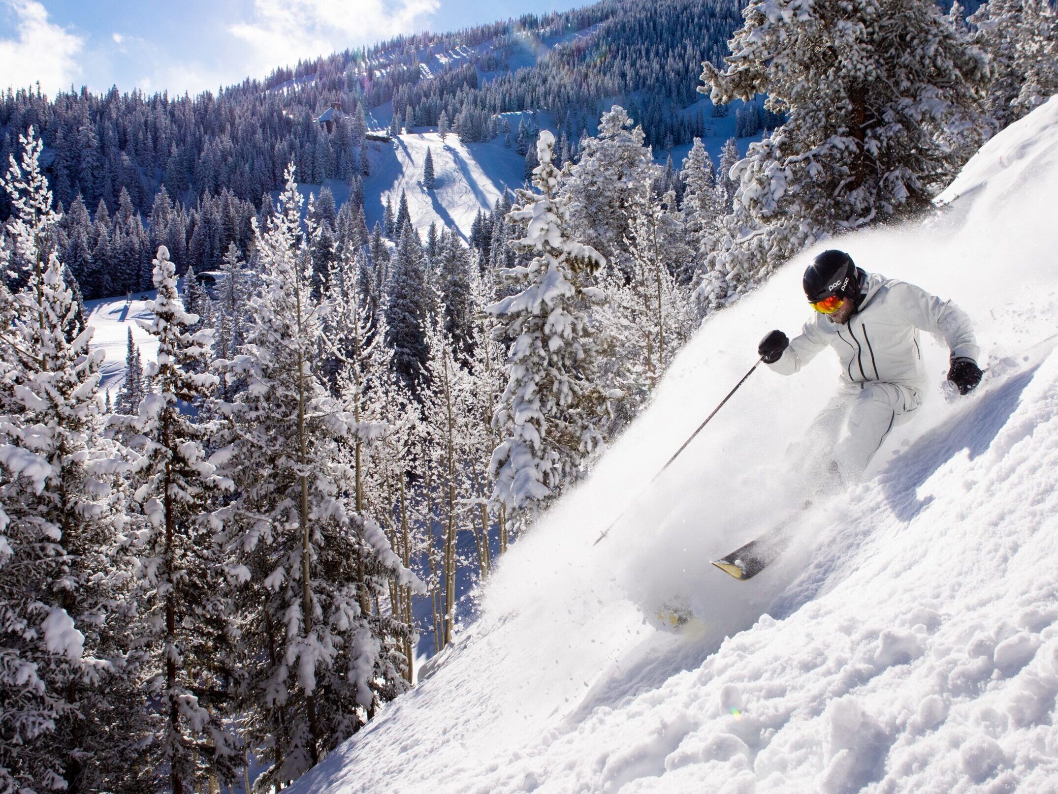 Aspen Snowmass Skiing 0423 scaled e1707901276647