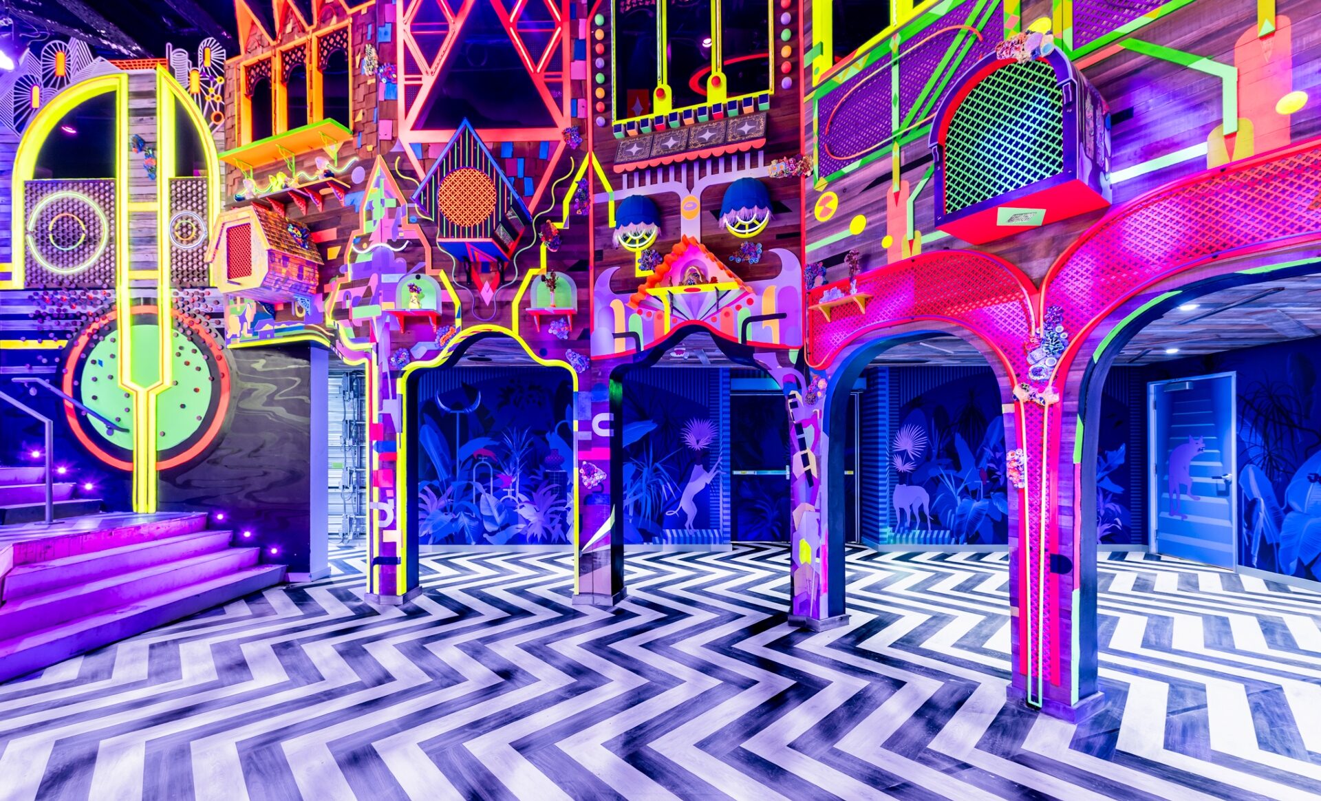 Meow Wolf