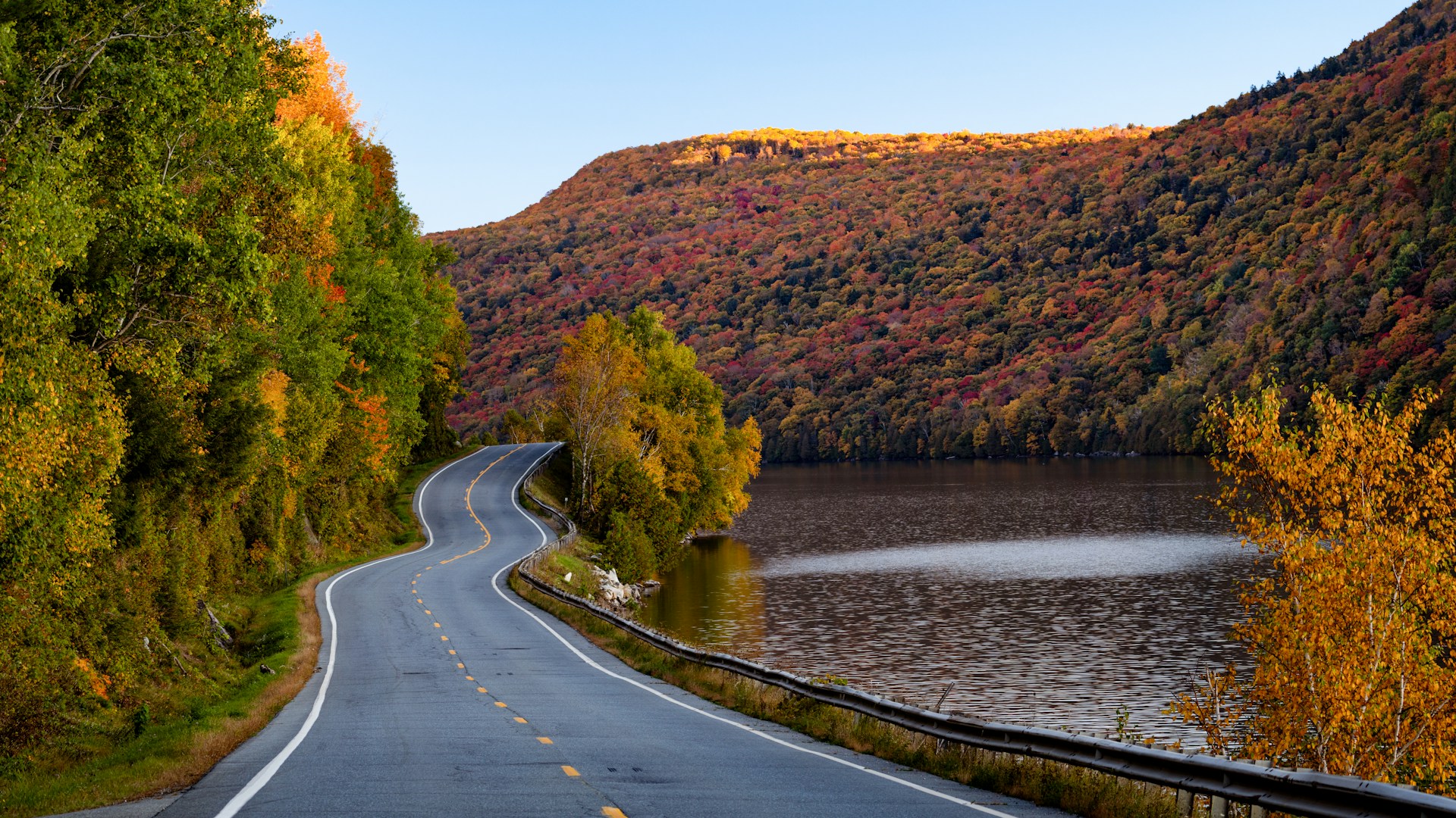 Road Trips New Hampshire in Fall