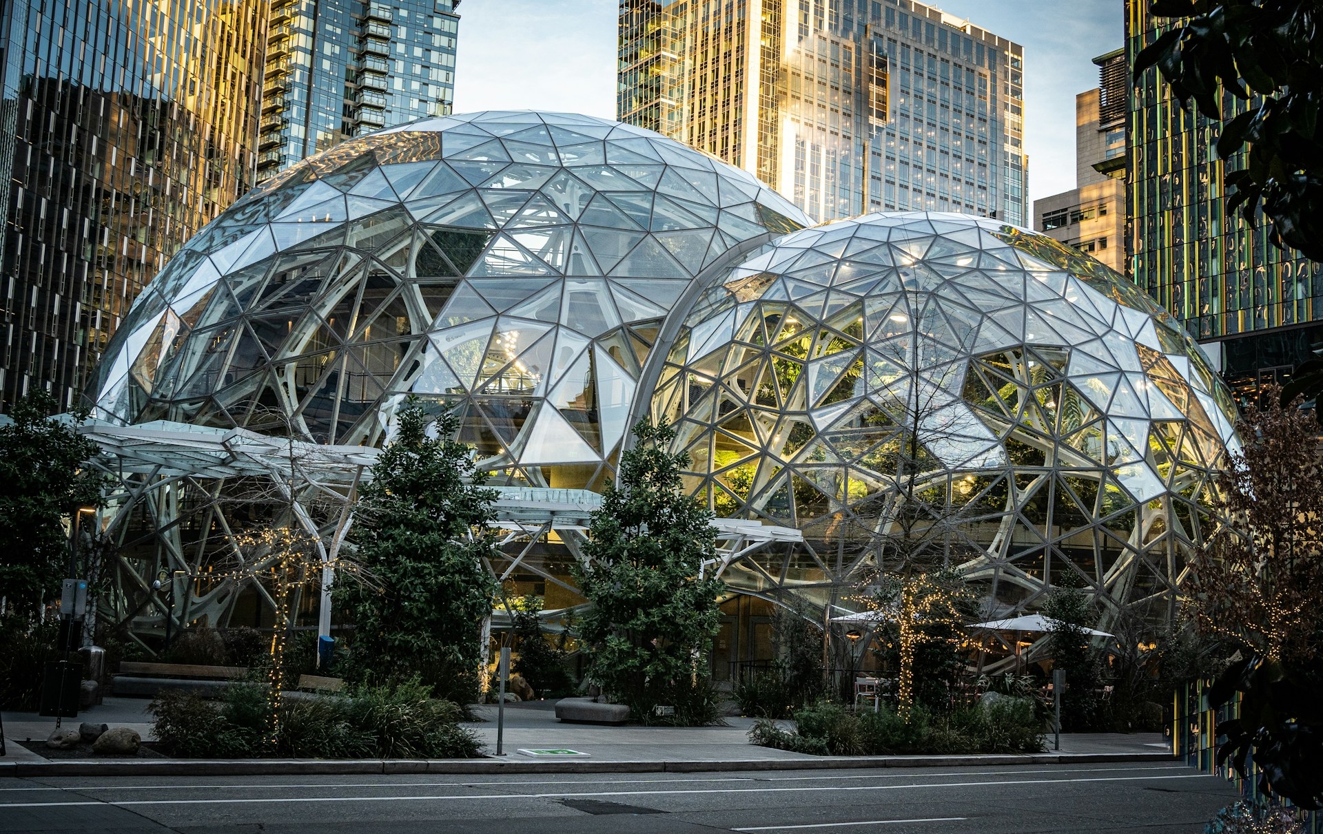 Amazone Spheres Seattle WA Images By alexandra tran unsplash