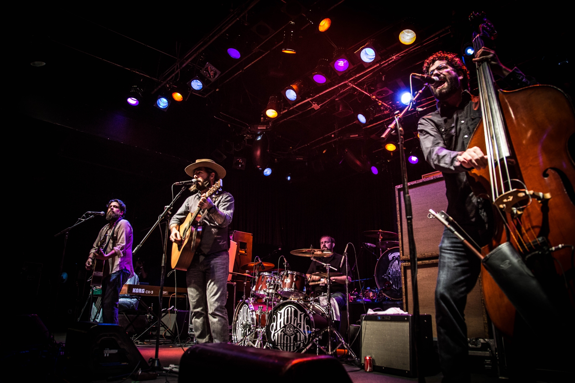 Billy Bobs_Bubba Burning in Texas