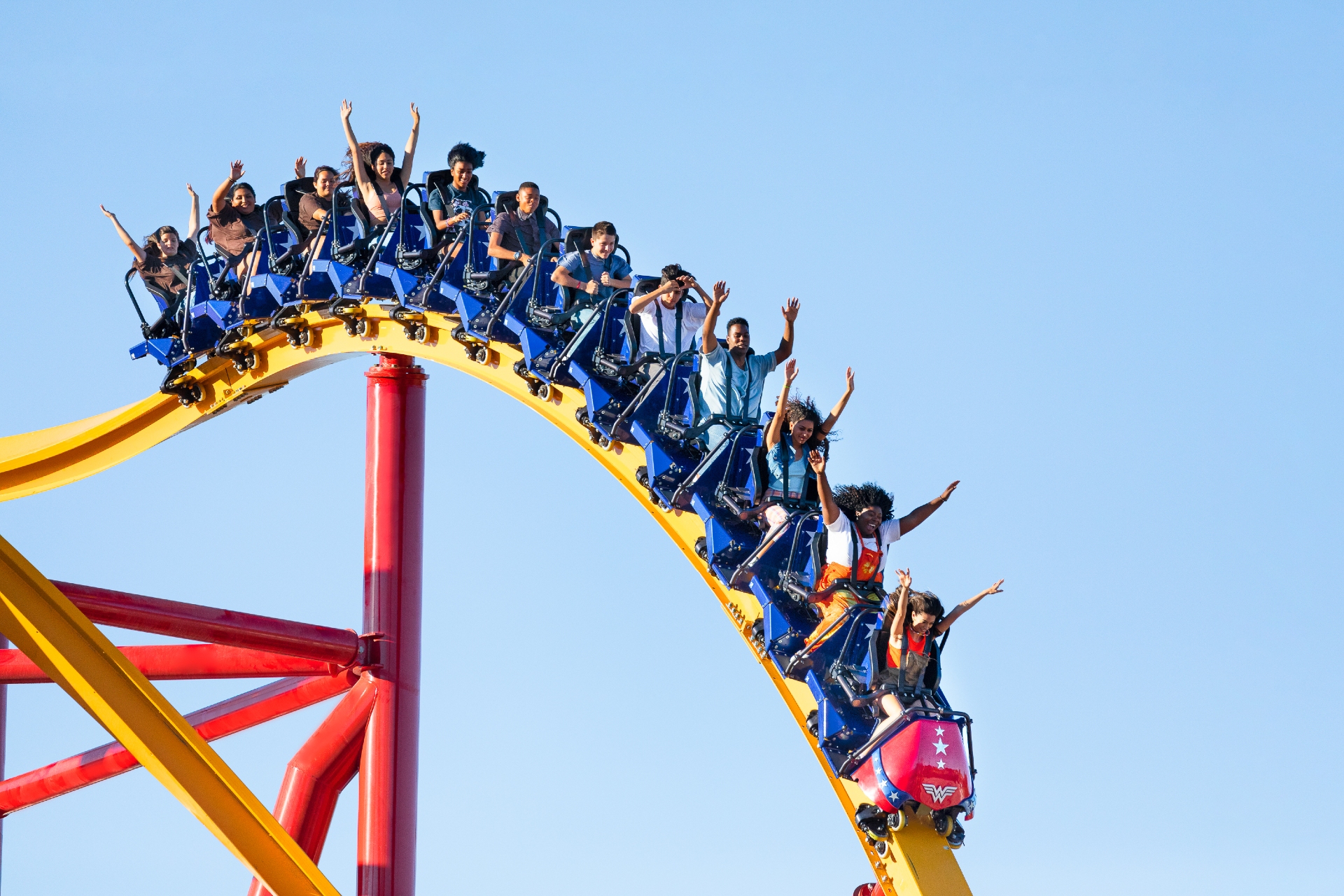 SFMM_Wonder Woman Flight of Courage Roller Coaster in the USA