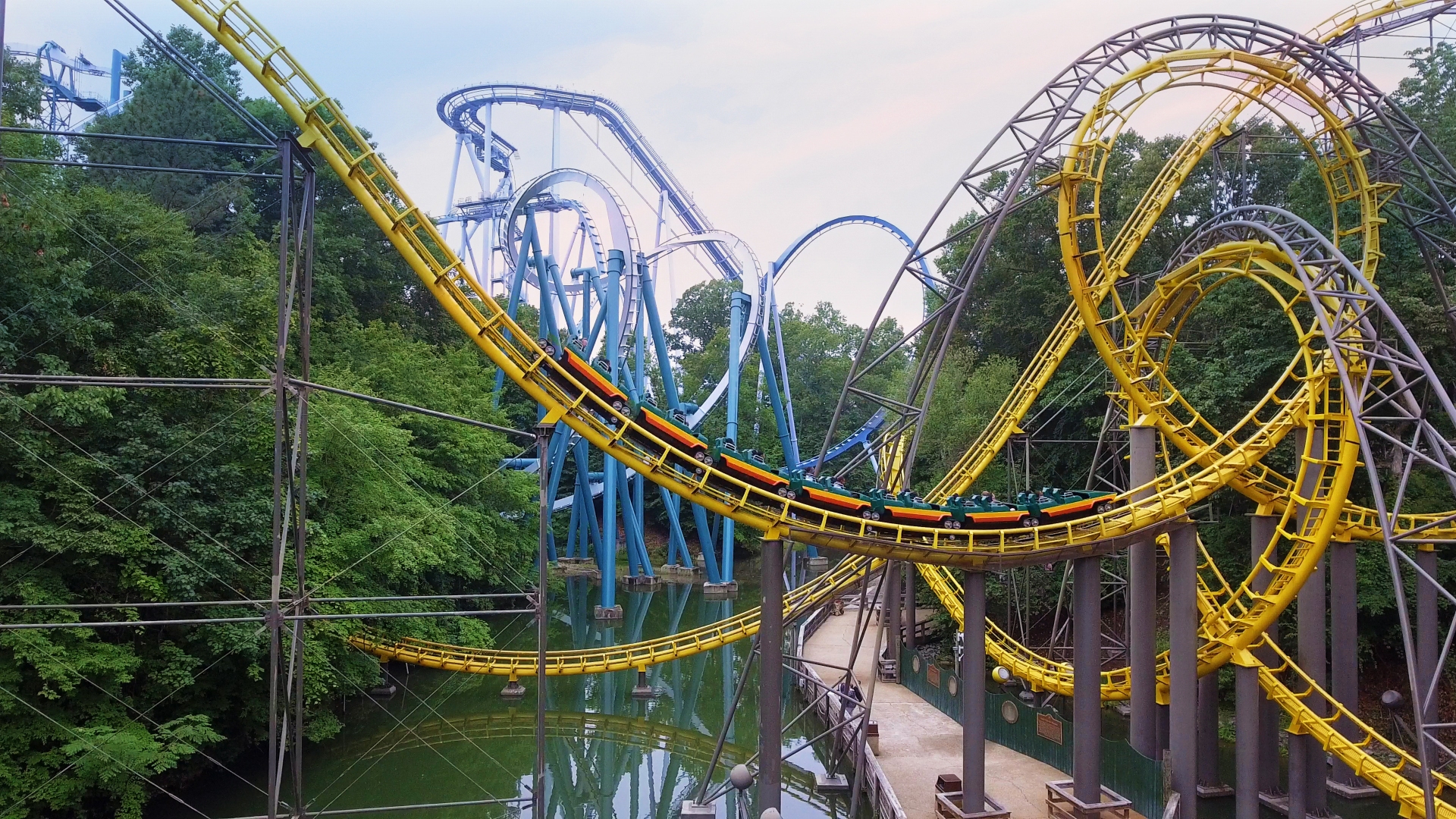 Busch Gardens Williamsburg thrilling rides of the USA
