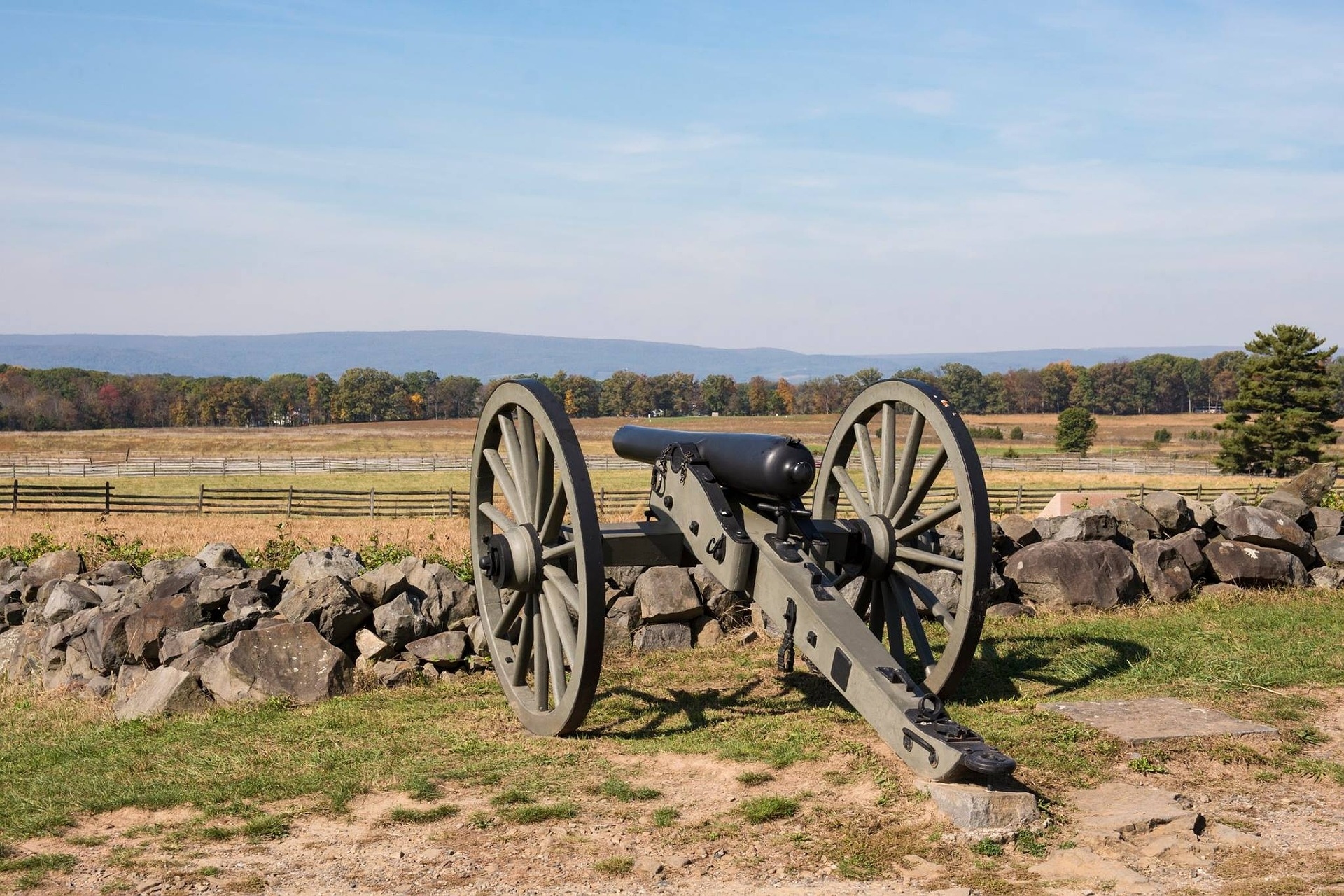 Gettysburg Park Canyon Pennsylvania and the battlefield in the background