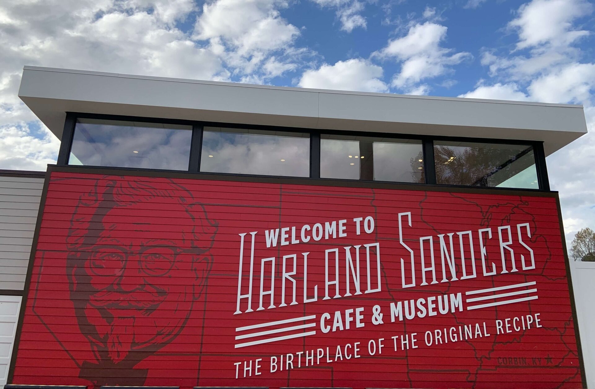 Harland-sanders-cafe-and-museum-exterior-corbin birthplace of the orginal recipe