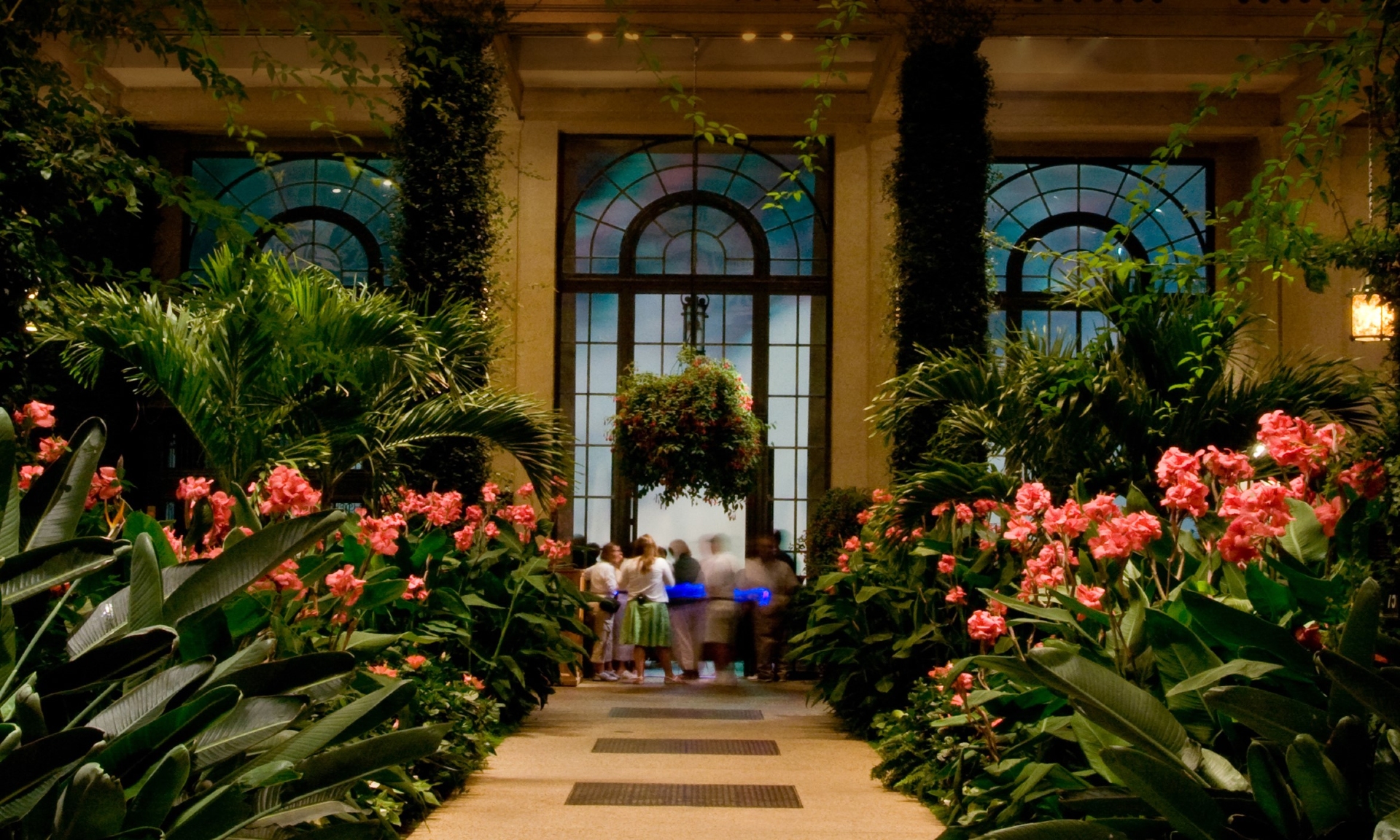 Longwood_Gardens_Main_Conservatory showing beautiful foliage & pink orange flowers