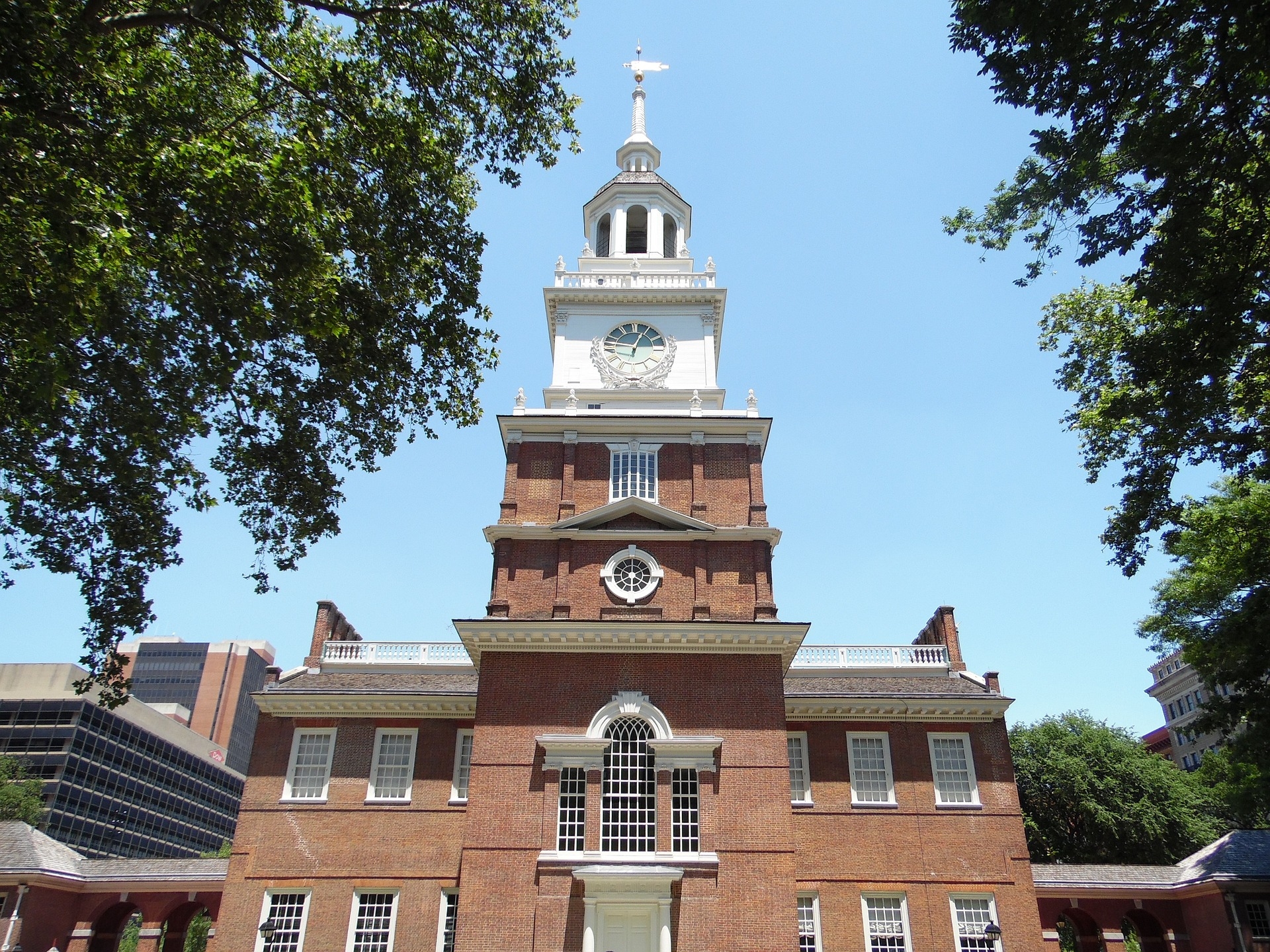 Independence-hall close up view of the historical building