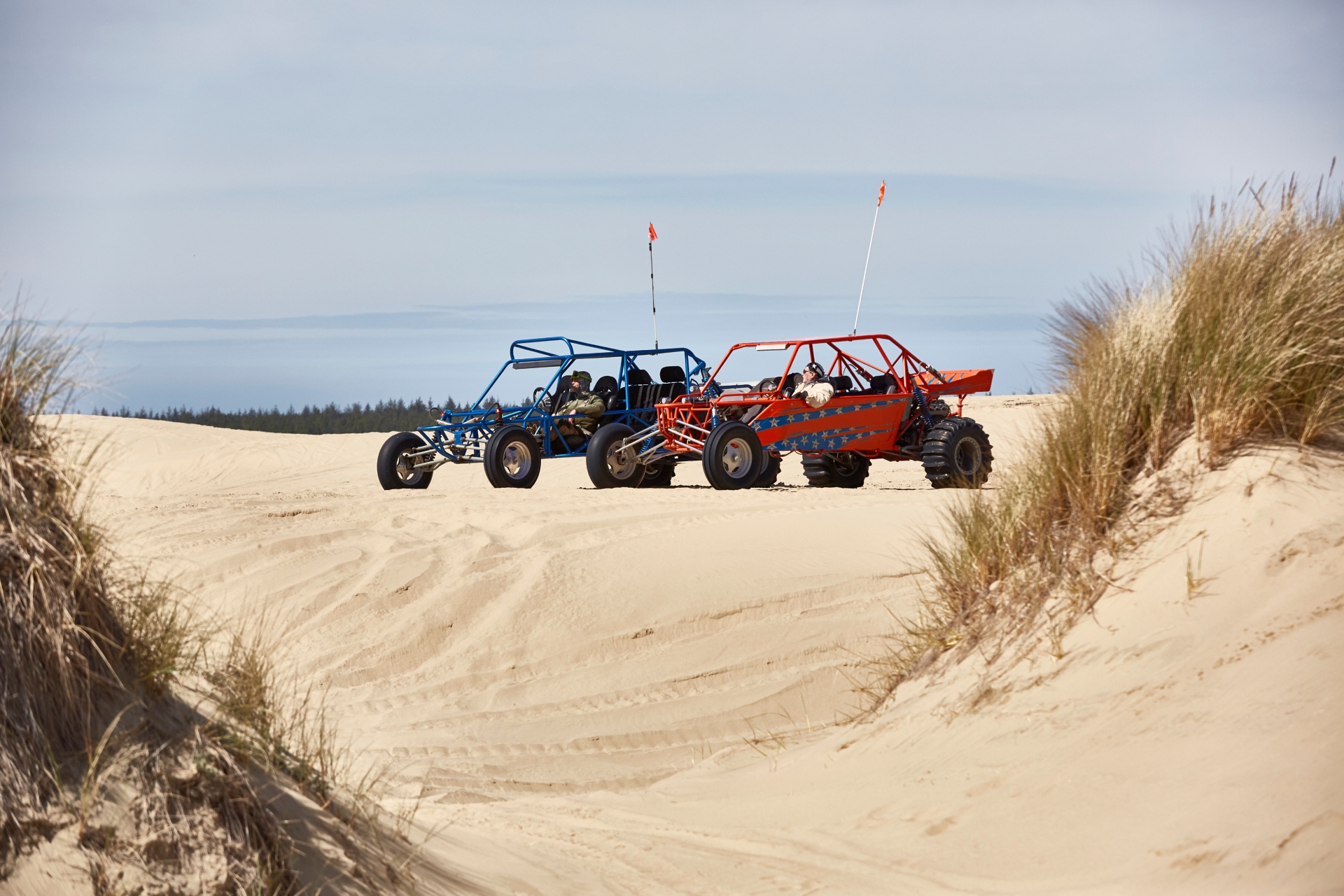 Oregon_Dunes Buggy Rides having fun in Oregon at the sand dunes