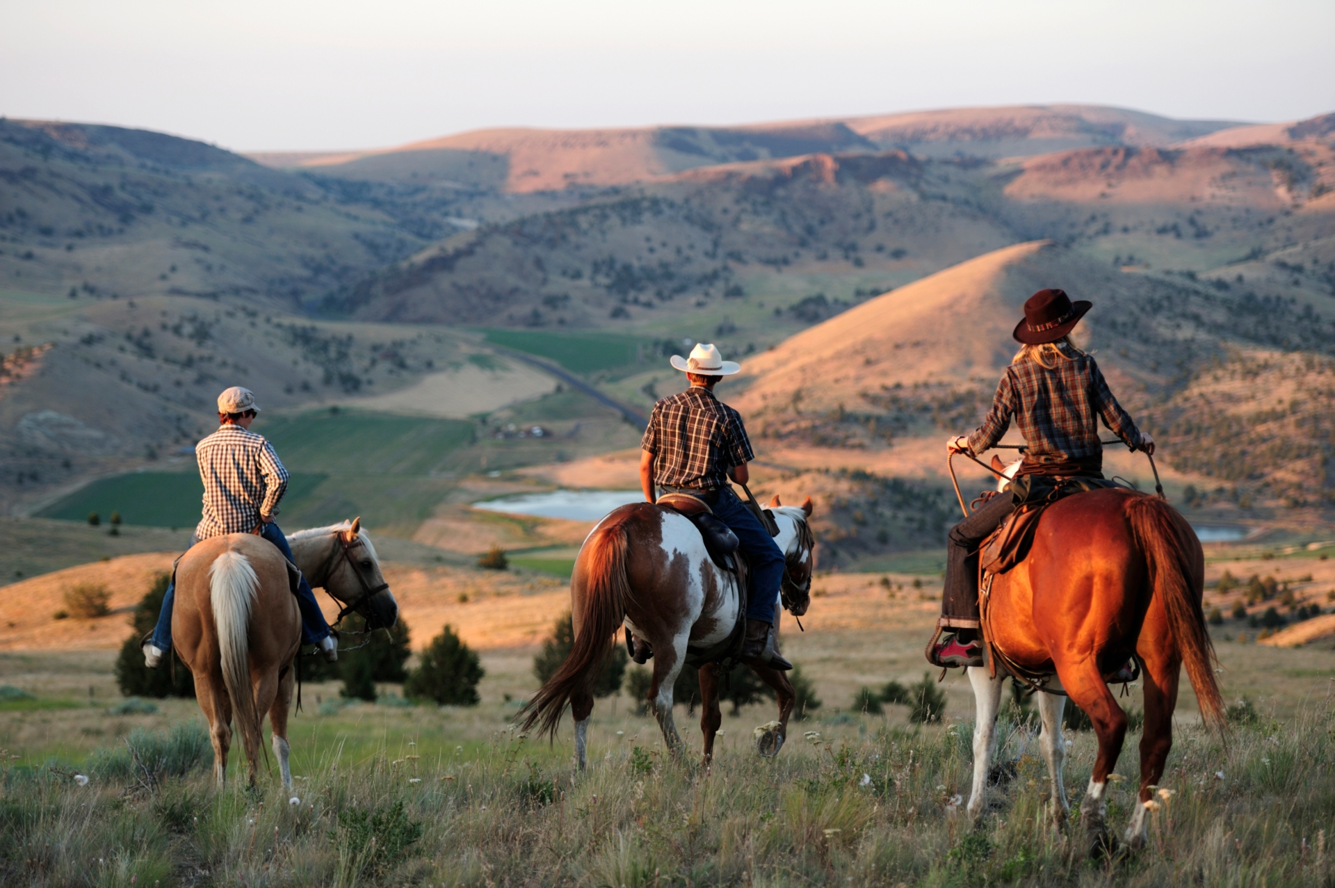 Oregon_Wilson_RanchesTourists 3 hours from Portland showing horseback riders