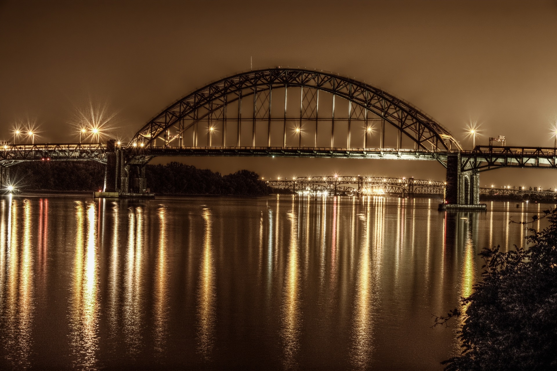 Philidelphia Pennsylvania Bridge Image by JD Thomas from