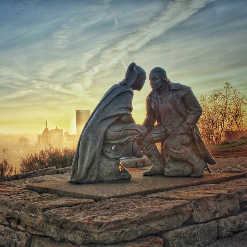 Statue at Points of View Park Pittsburg (George Washington and the Seneca leader Guyasuta) They meet in Year 1770