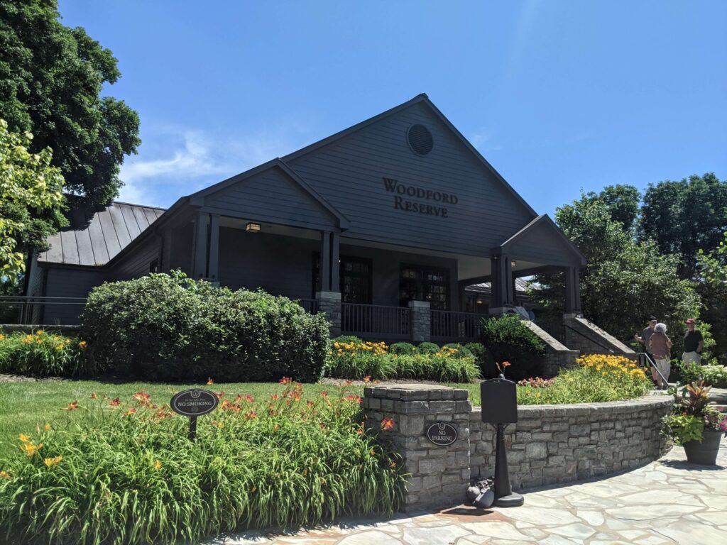 Woodford-reserve-distillery exterior of building on a sunny day