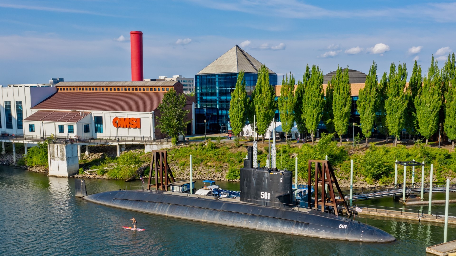 External view of the Oregon Museum of Science & Industry