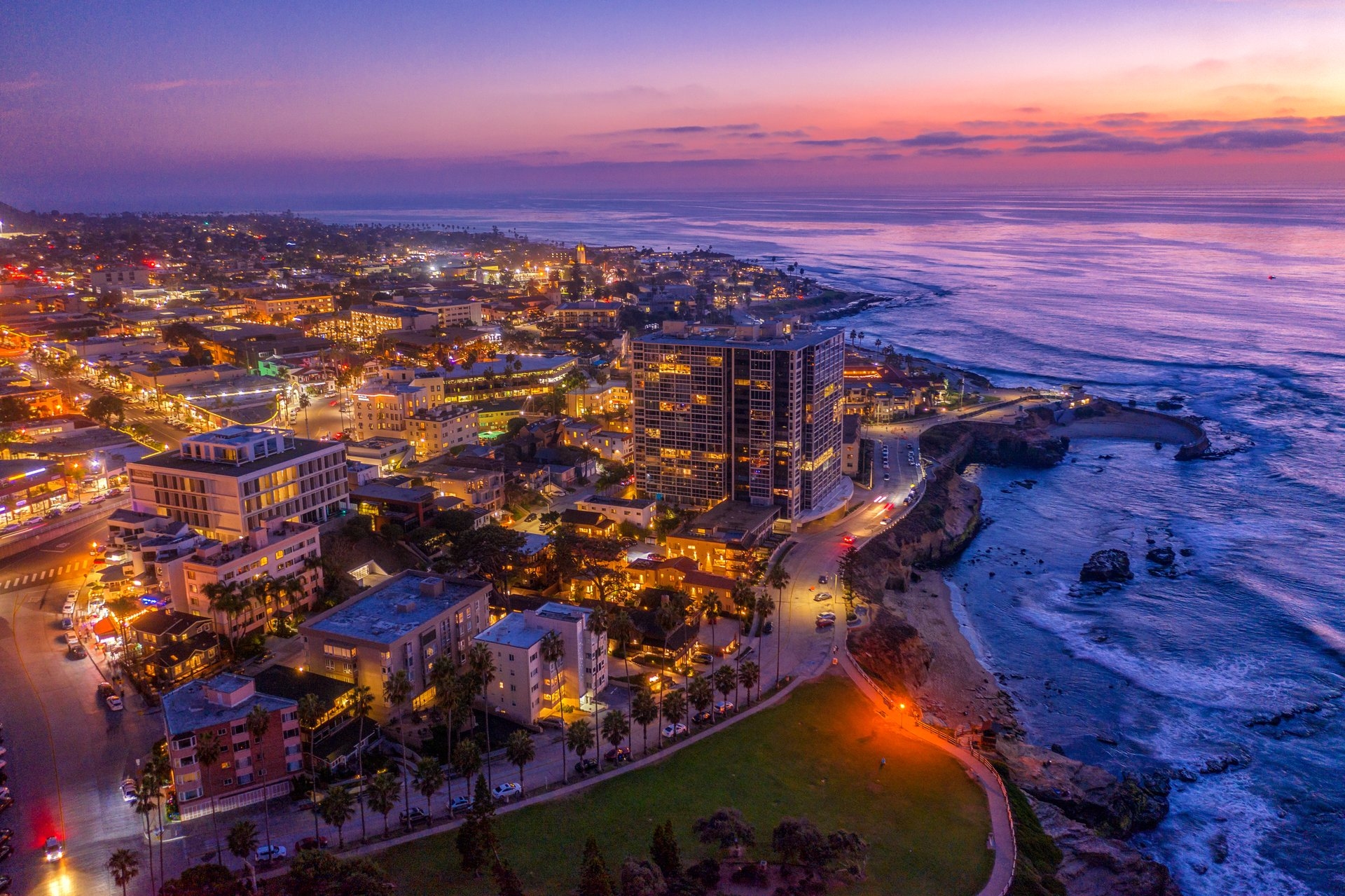 San Diego La Jolly at Sunset Image By San Diego Tourism Authority