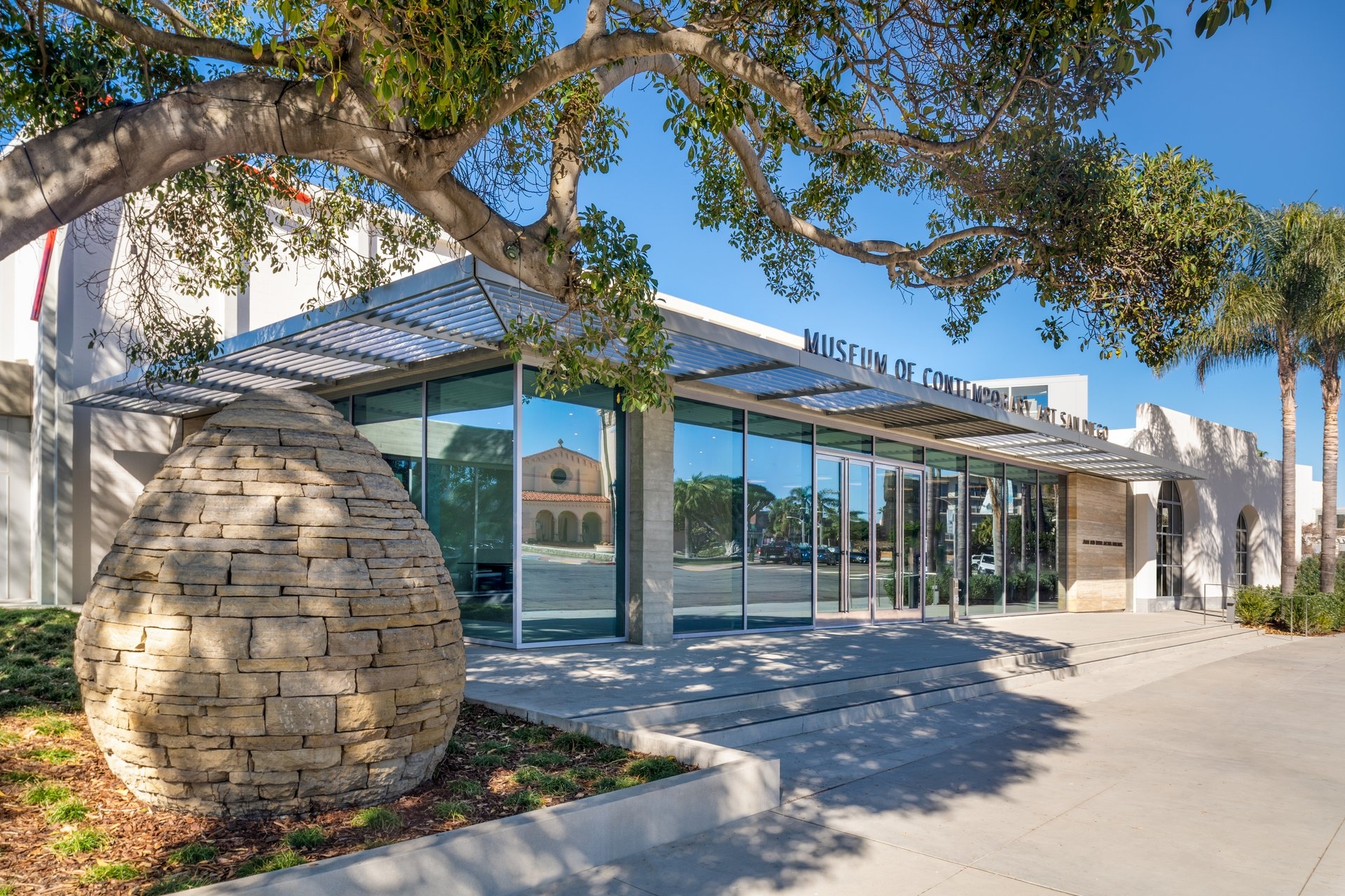 San Diego Museum of Contemporary Art La Jolla Image By San Diego Tourism Authority
