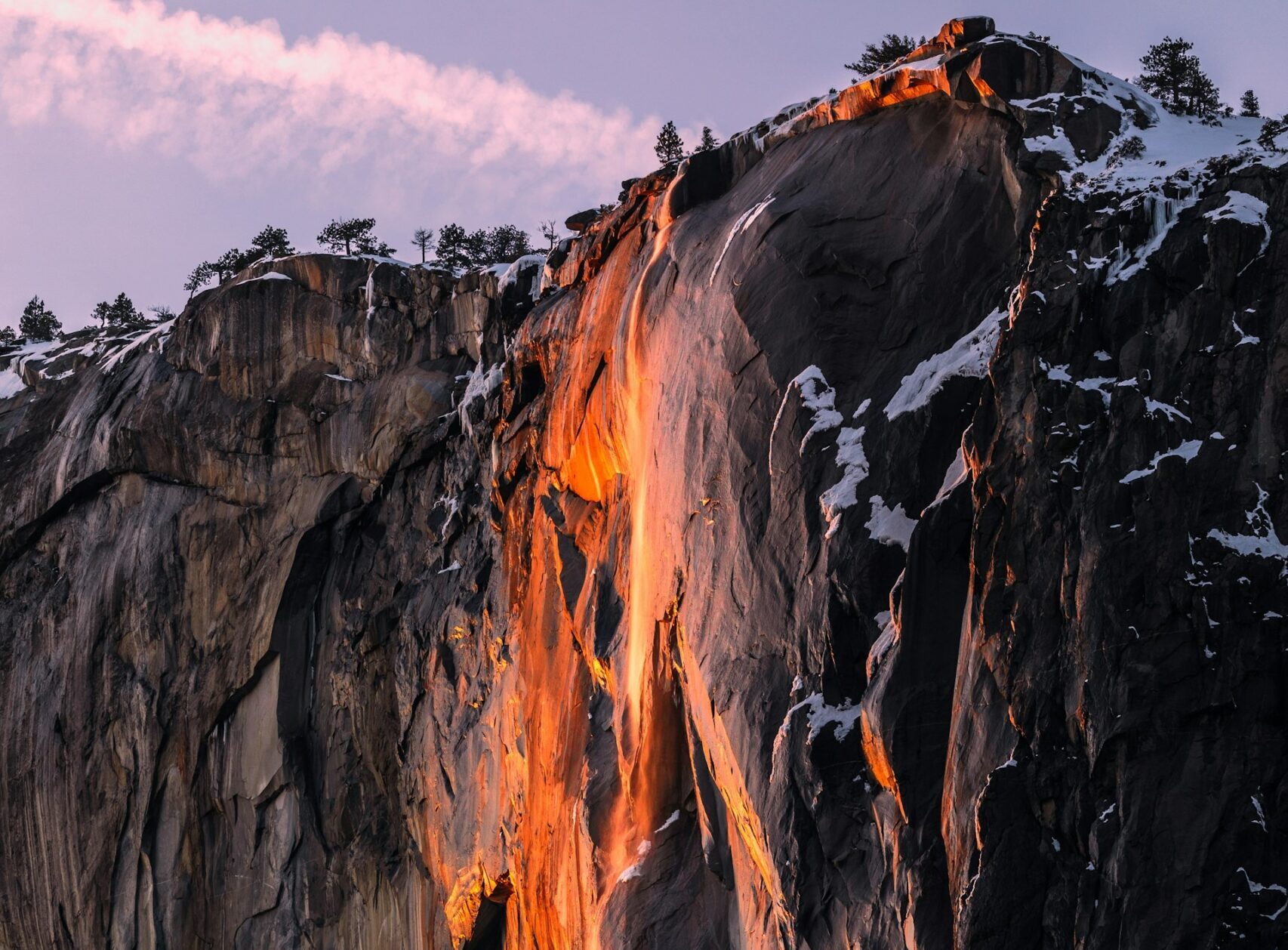 Horsetail Falls Yosemite CA Image By sheng l unsplash scaled e1718943184955