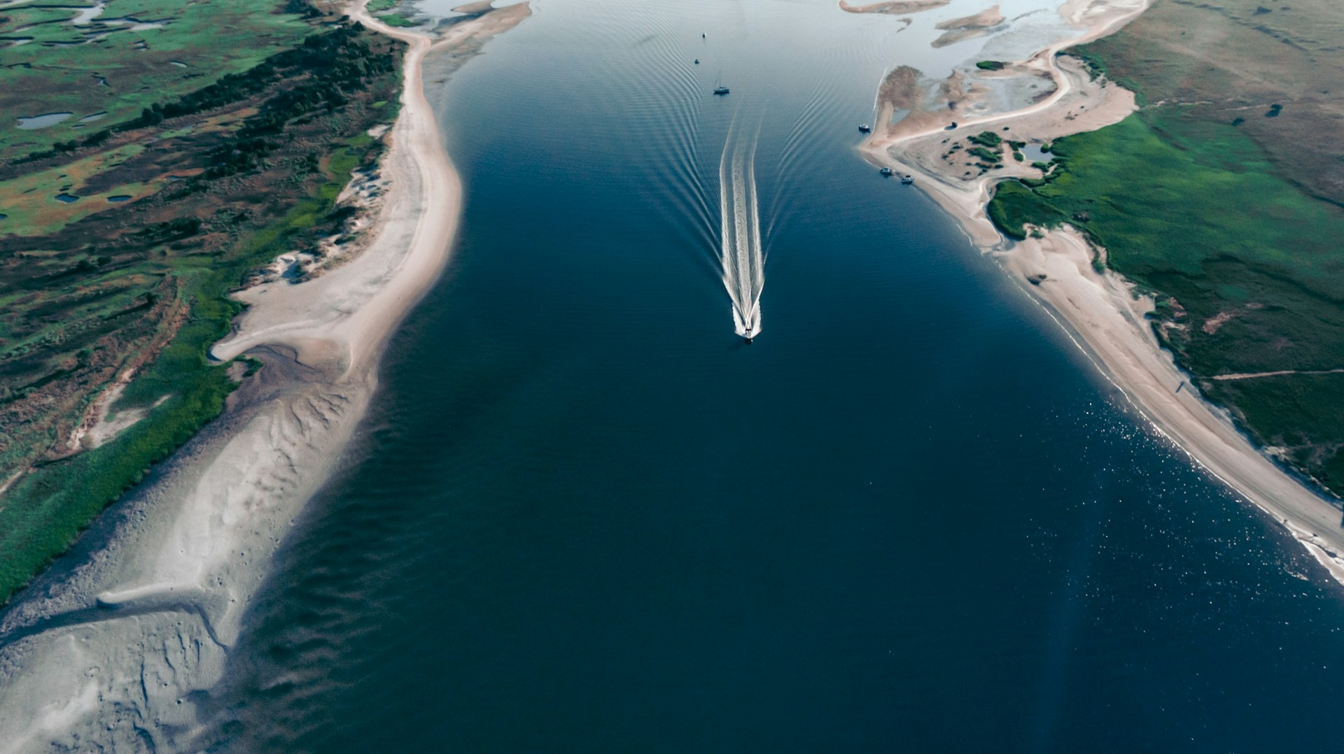 Masonboro Inlet near Wilmington North Carolina Image By alex diaz unsplash