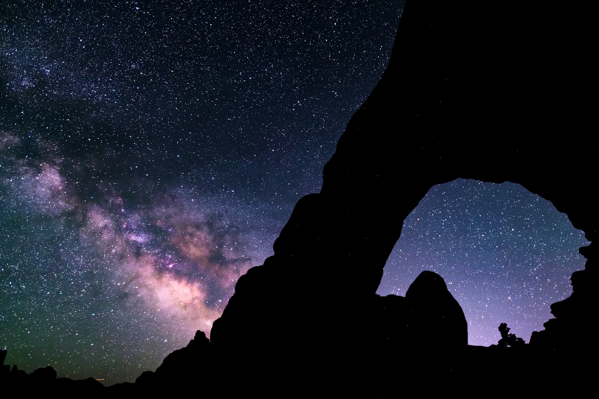 Northern Window Arch Arches National Park UT Image By gantavya bhatt unsplash
