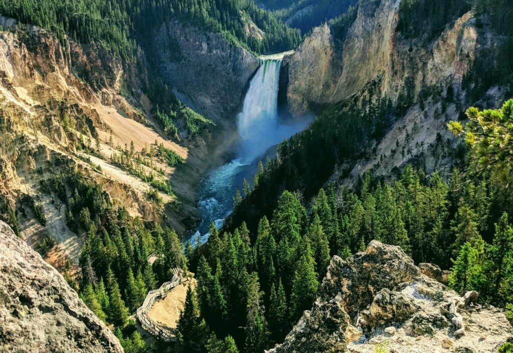 Yellowstone Waterfall Artists Point WY Image By laila skalsky unsplash e1719303133946