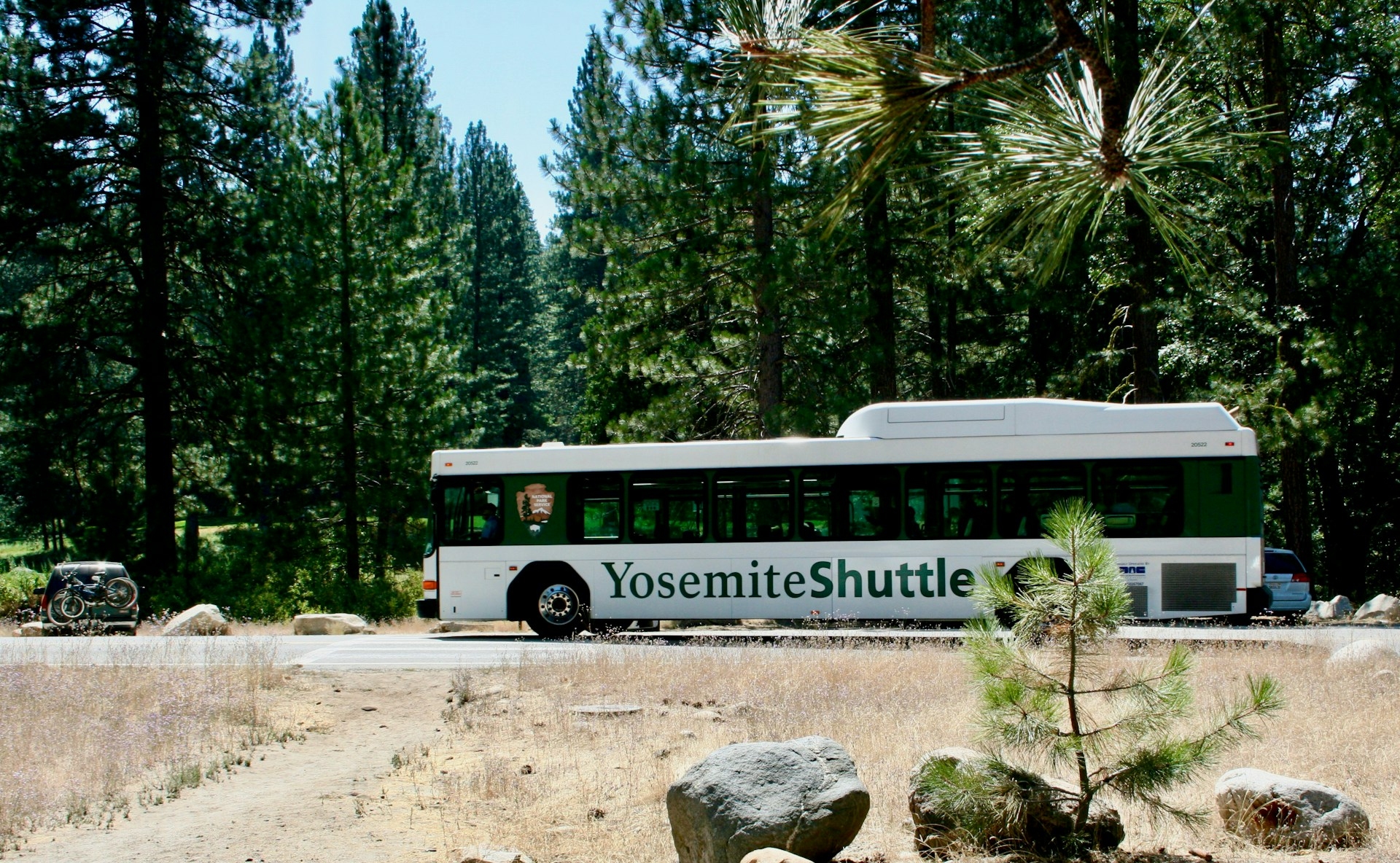 Yosemite Shuttle Bus CA Image By tomas martinez unsplash