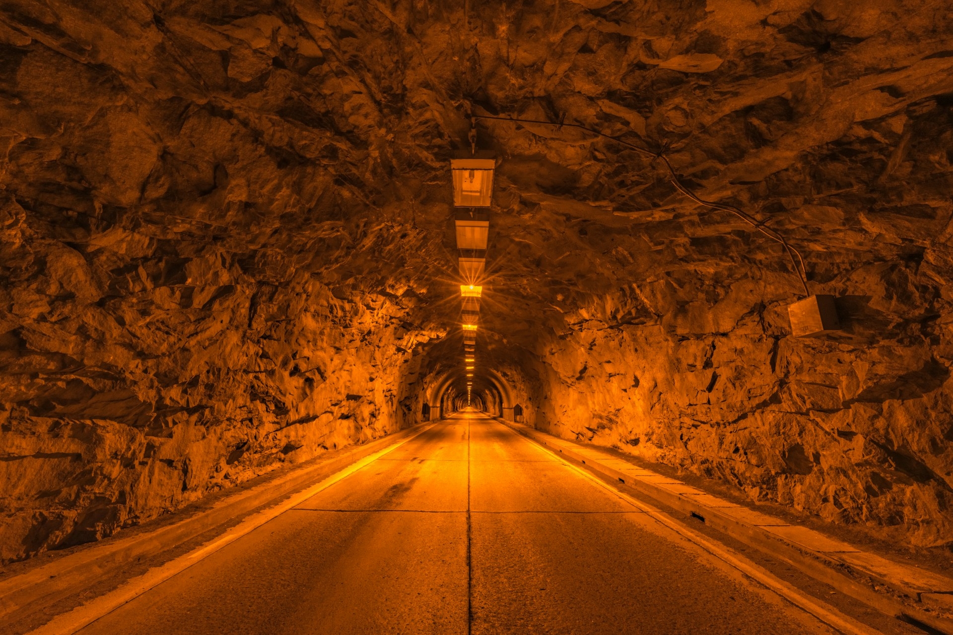 Yosemite Tunnel taken with long exposure picture with the vanishing perspective CA Image By kevin noble unsplash