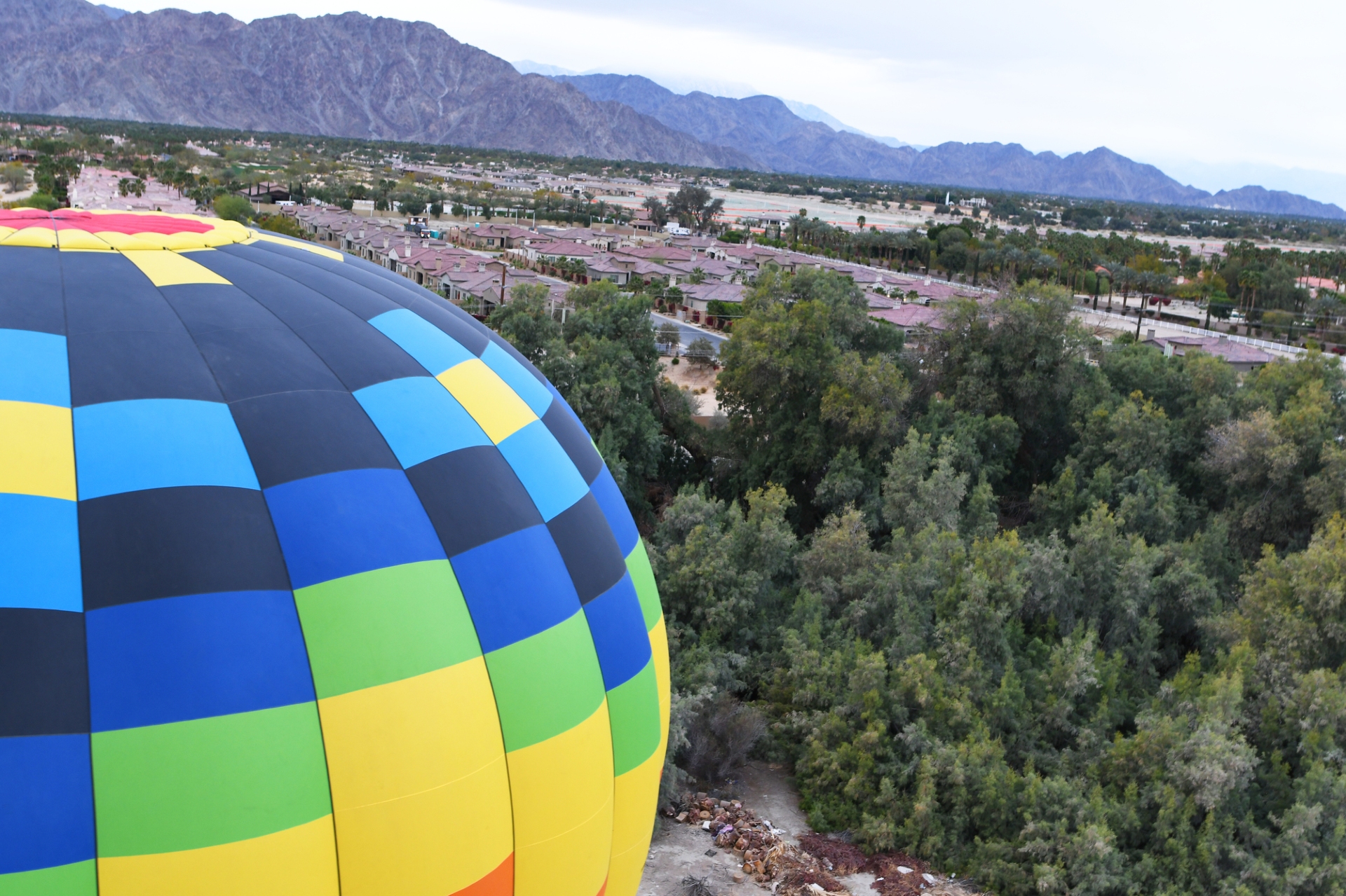 Fantasy Balloon Flights Credit Visit Greater Palm Springs