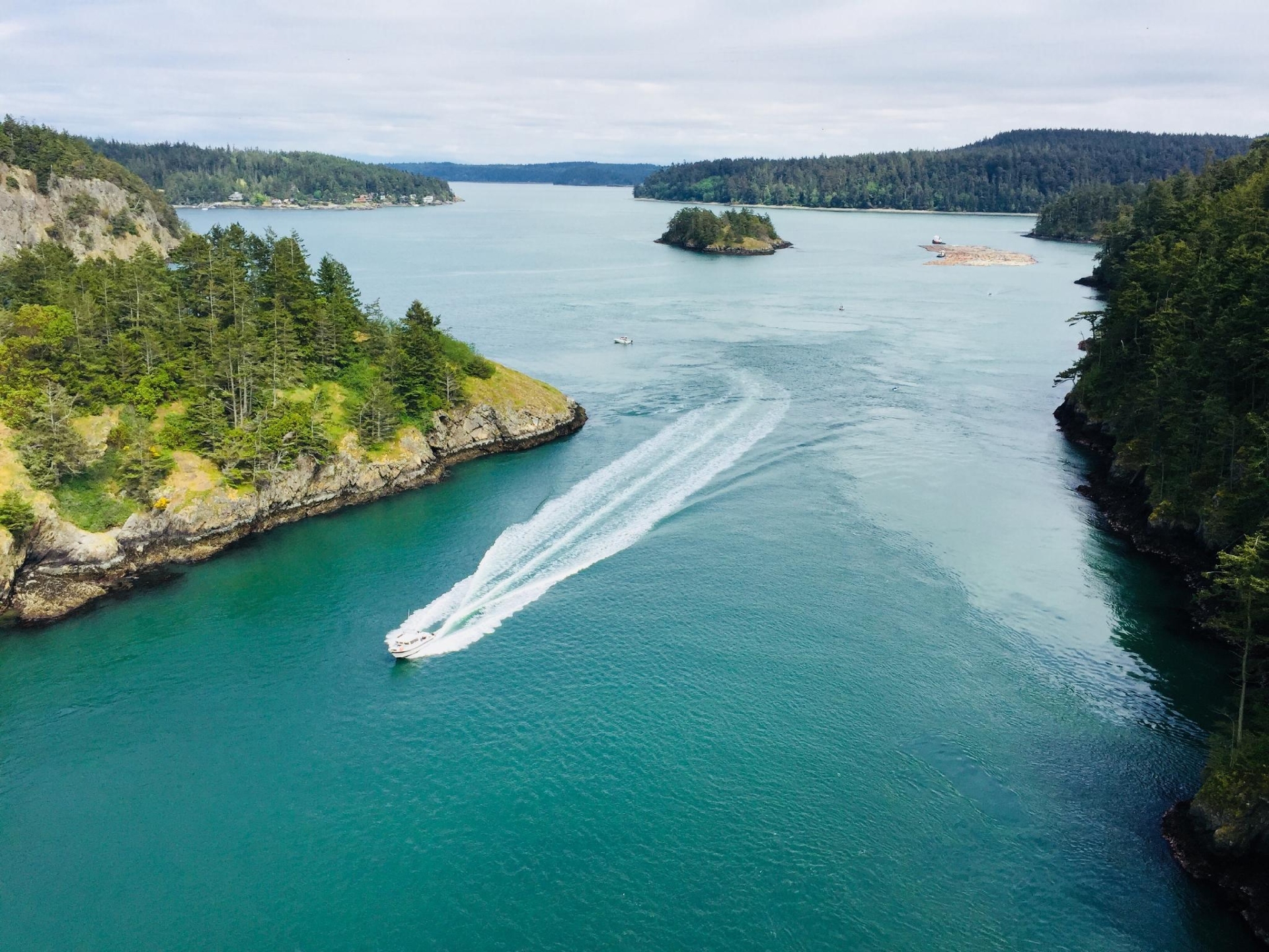 Whidbey island Oak Harbour Credit Sujata Jana EyeEm via Getty Images and Washington Tourism Alliance