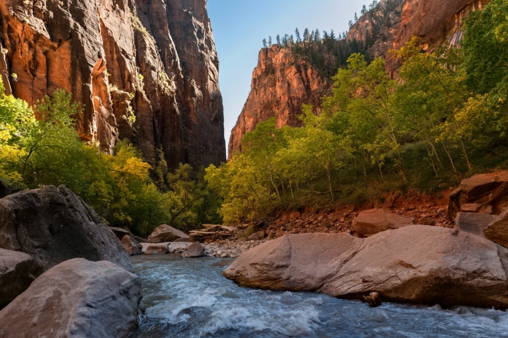 Zion National Park UT Image By trac vu unsplash