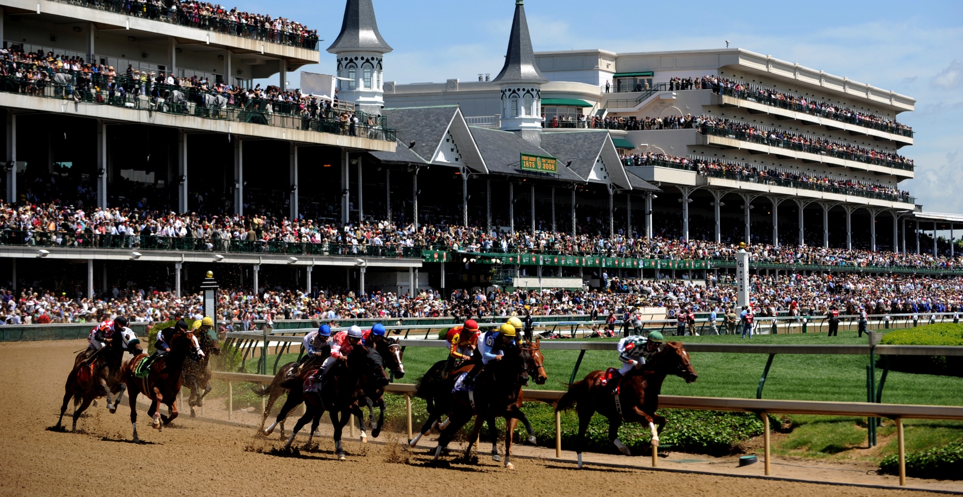 kentucky derby in louisville Credit Kentucky Tourism 1