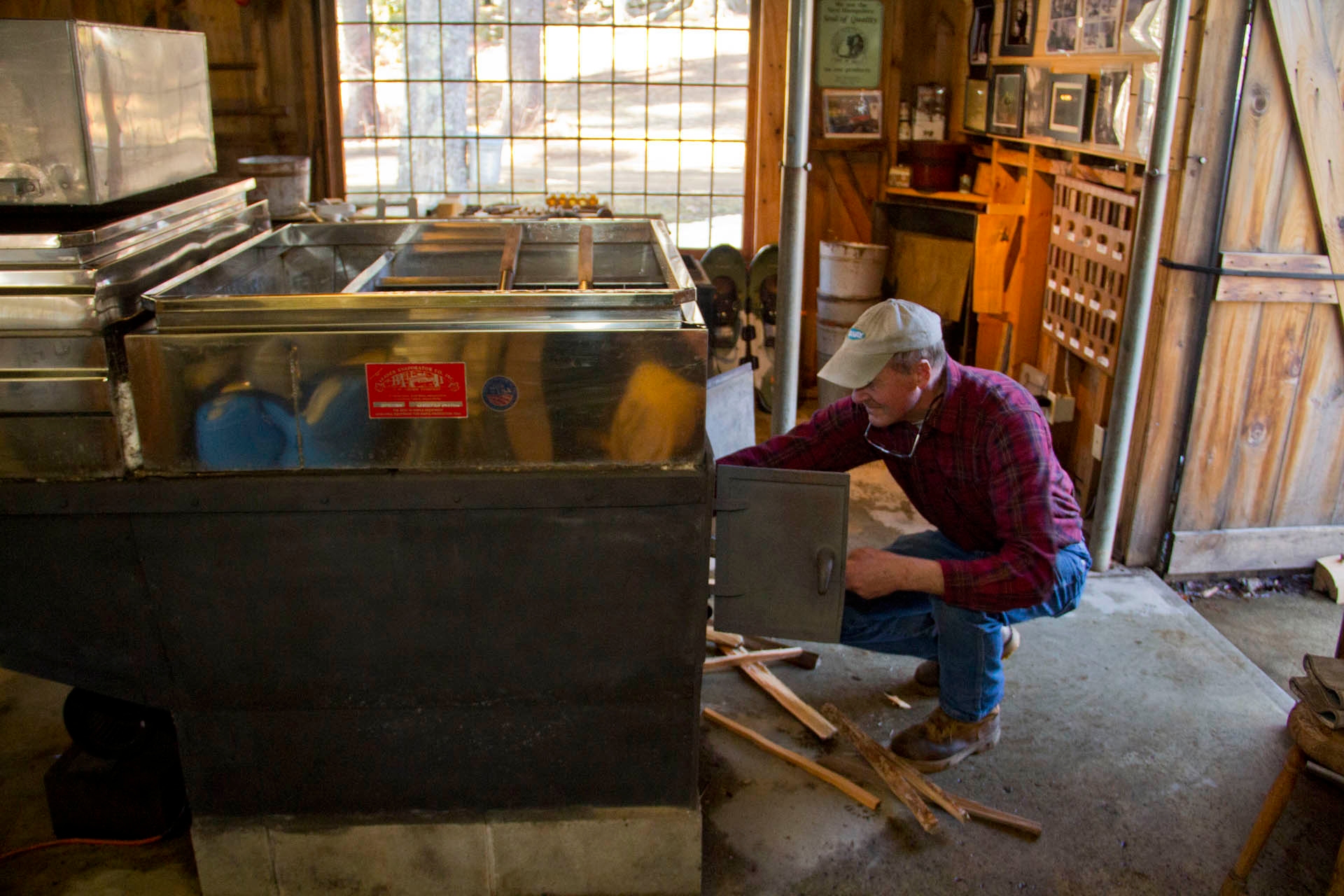 New Hampshire NH Maple Sugar Season Folsoms Sugar House in Chester NH Image By New Hampshire Visitnh.gov