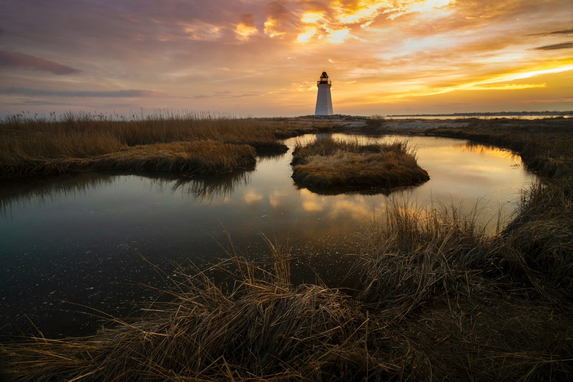 Bridgeport Connecticut lighthouse at sunset