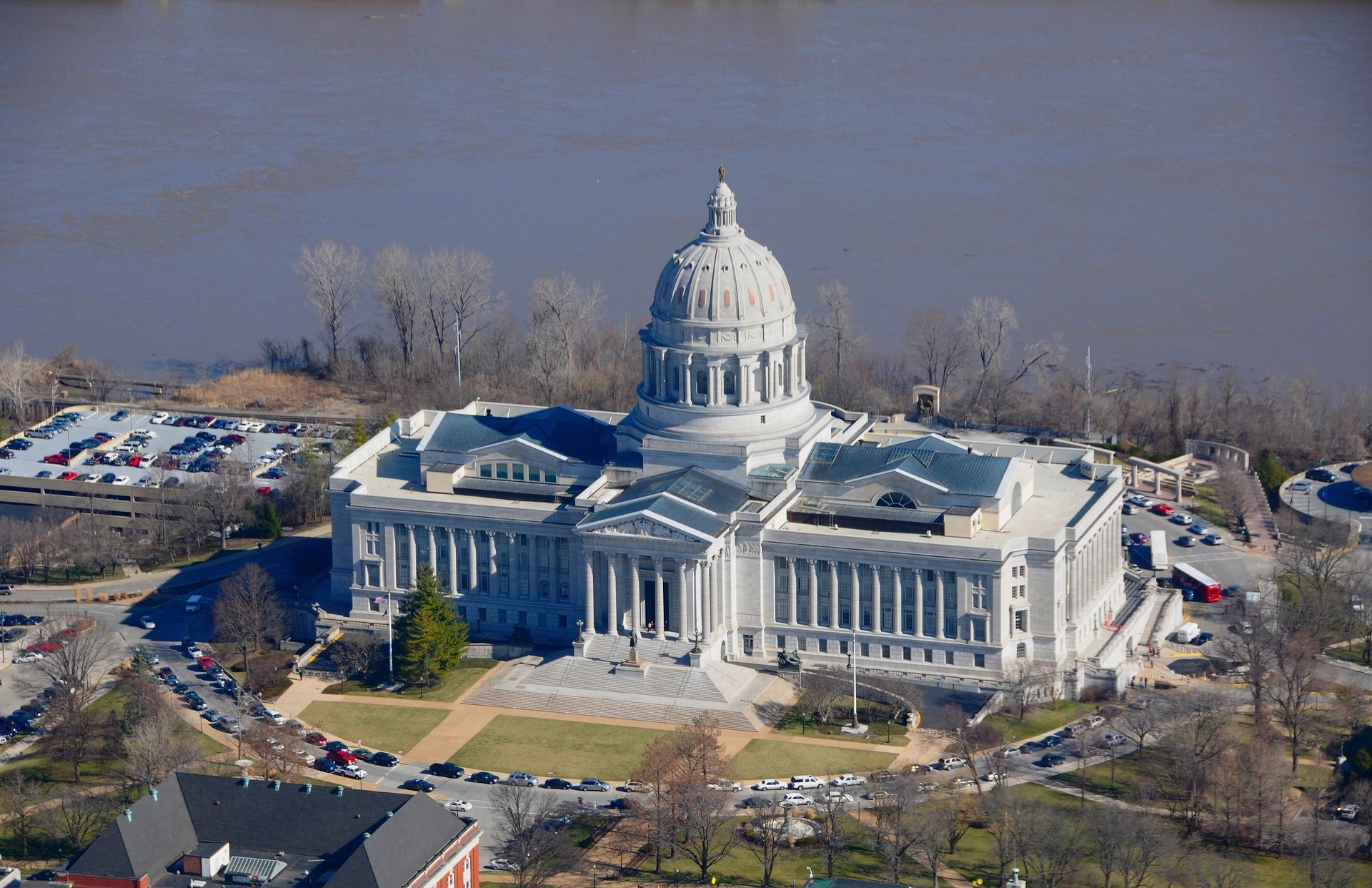 Jefferson City Missouri Image by Elly from