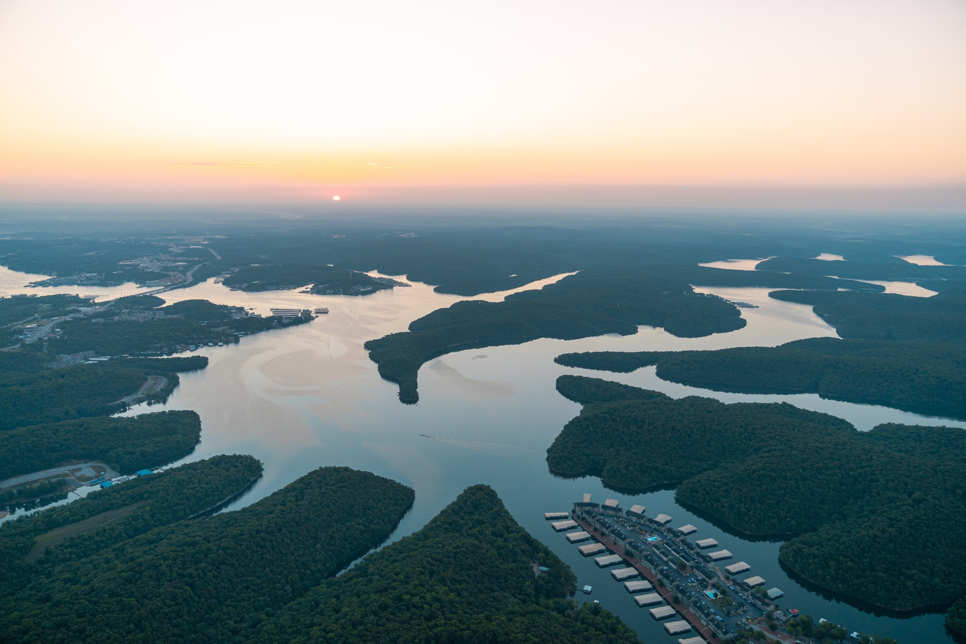 Lake of the Ozarks Missouri Image by Missouri Division of Tourism