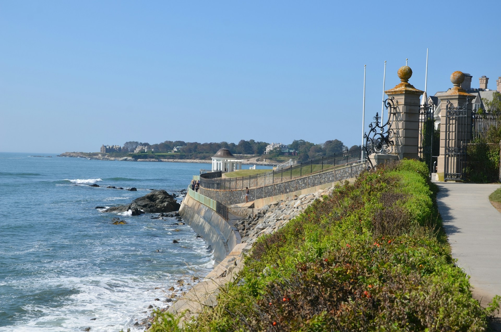 Rhode Island Newport Cliff Walk Image By larry pozza unsplash