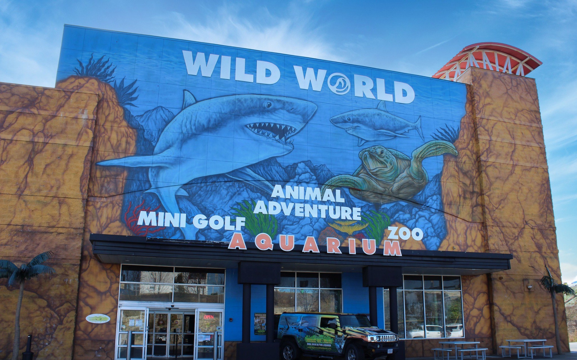 Wild World Branson Missouri Image By Explore Branson