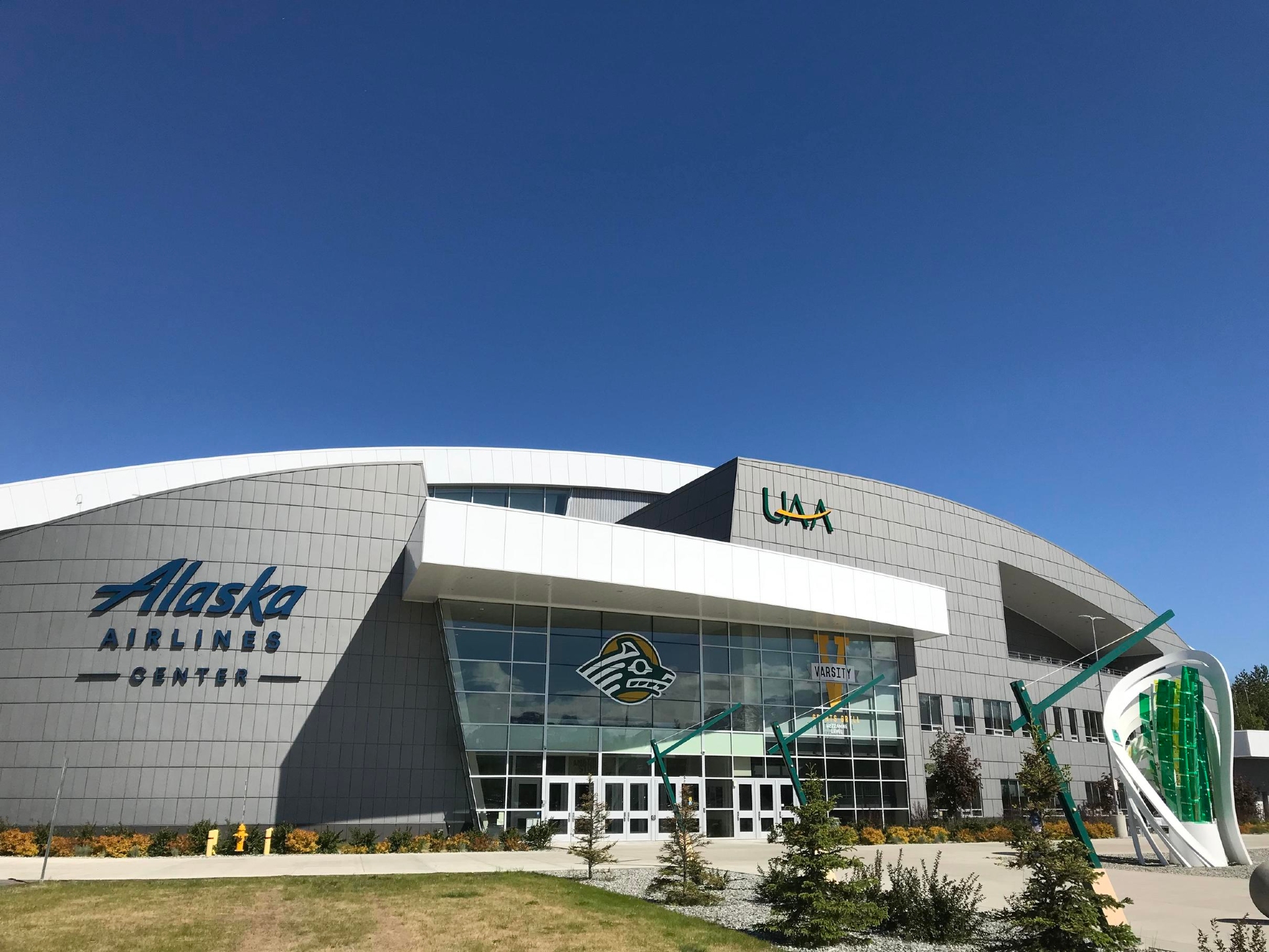 Alaska Airlines Center Live Sport Seahawks Credit Jack Bonney Visit Anchorage