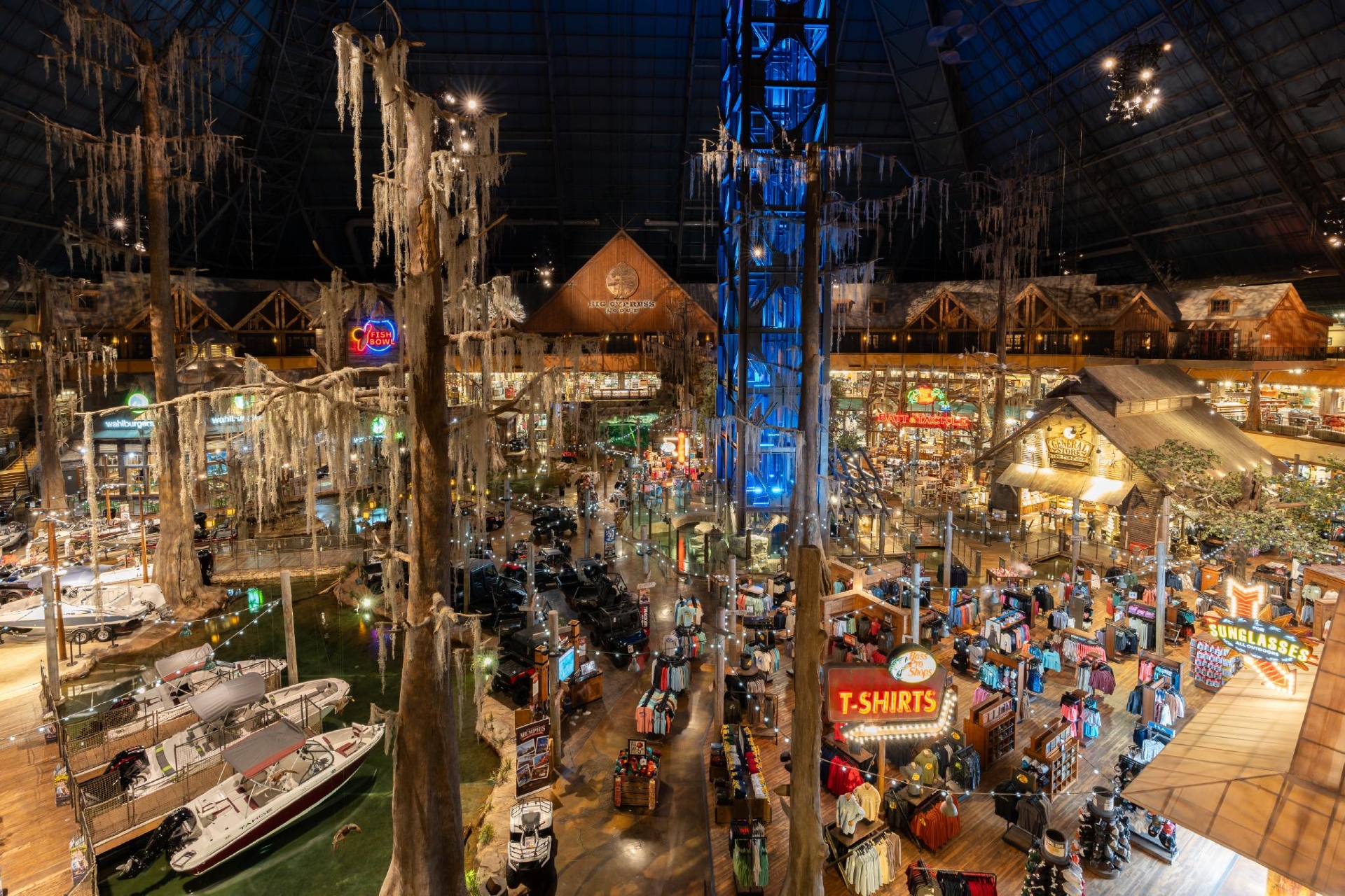Bass Pro Shops at the Pyramid Credit Julian Harper Memphis Tourism