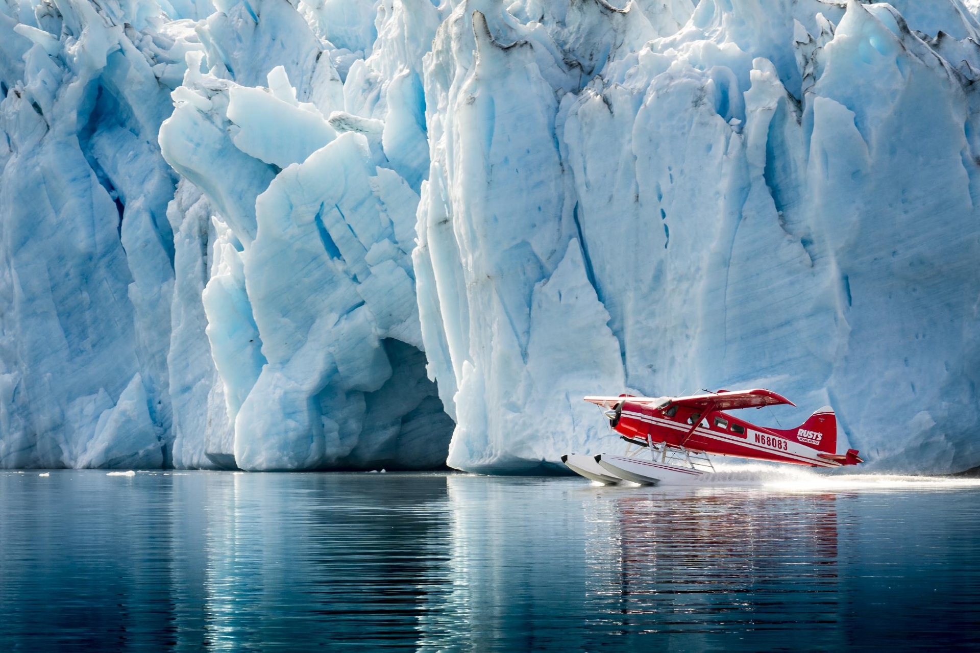 Floatplane glacier flightseeing Credit JodyO.Photos Visit Anchorage