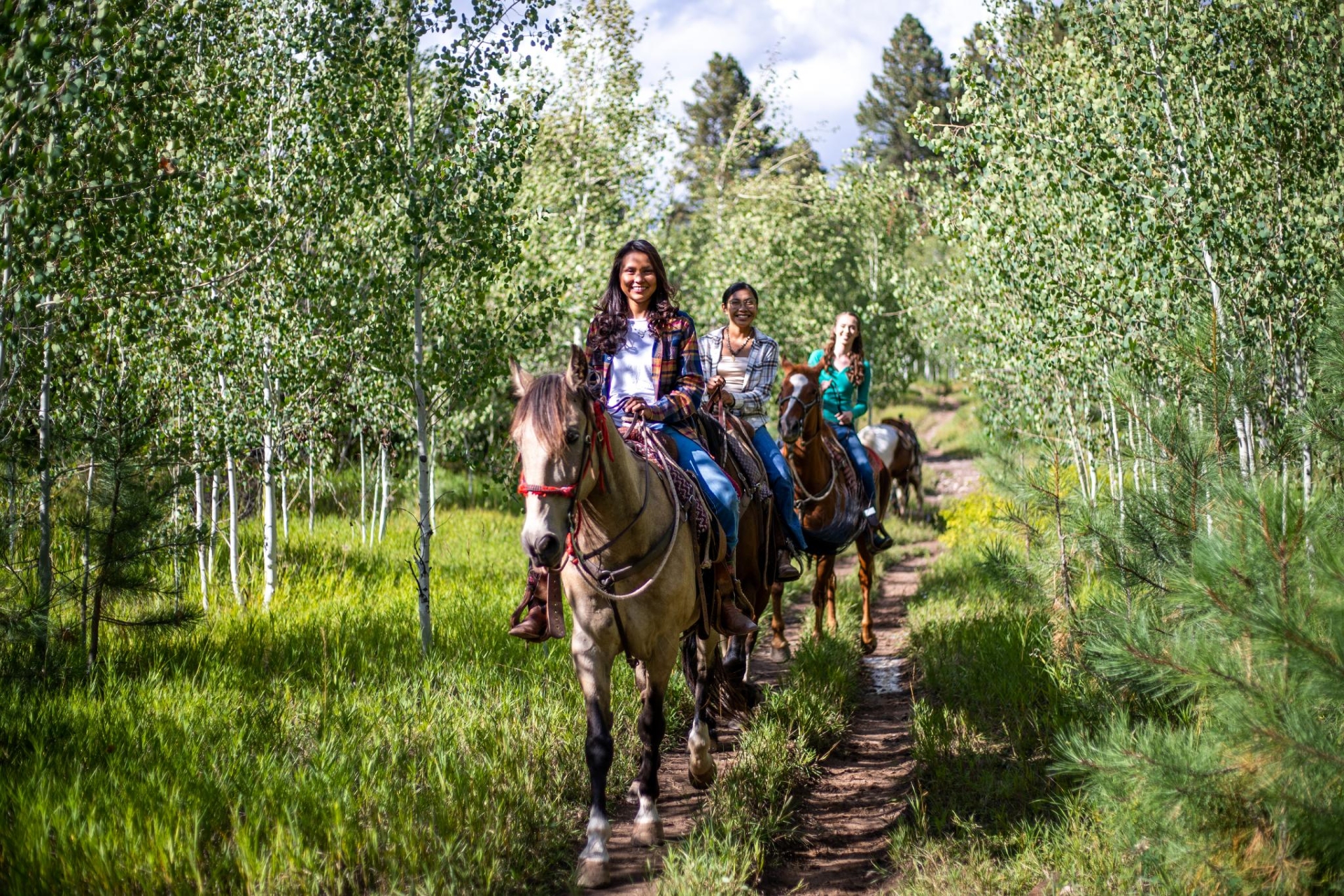 Horseback Riding at Bears Ranch 2 Credit Hans Hollenbeck Visit Durango