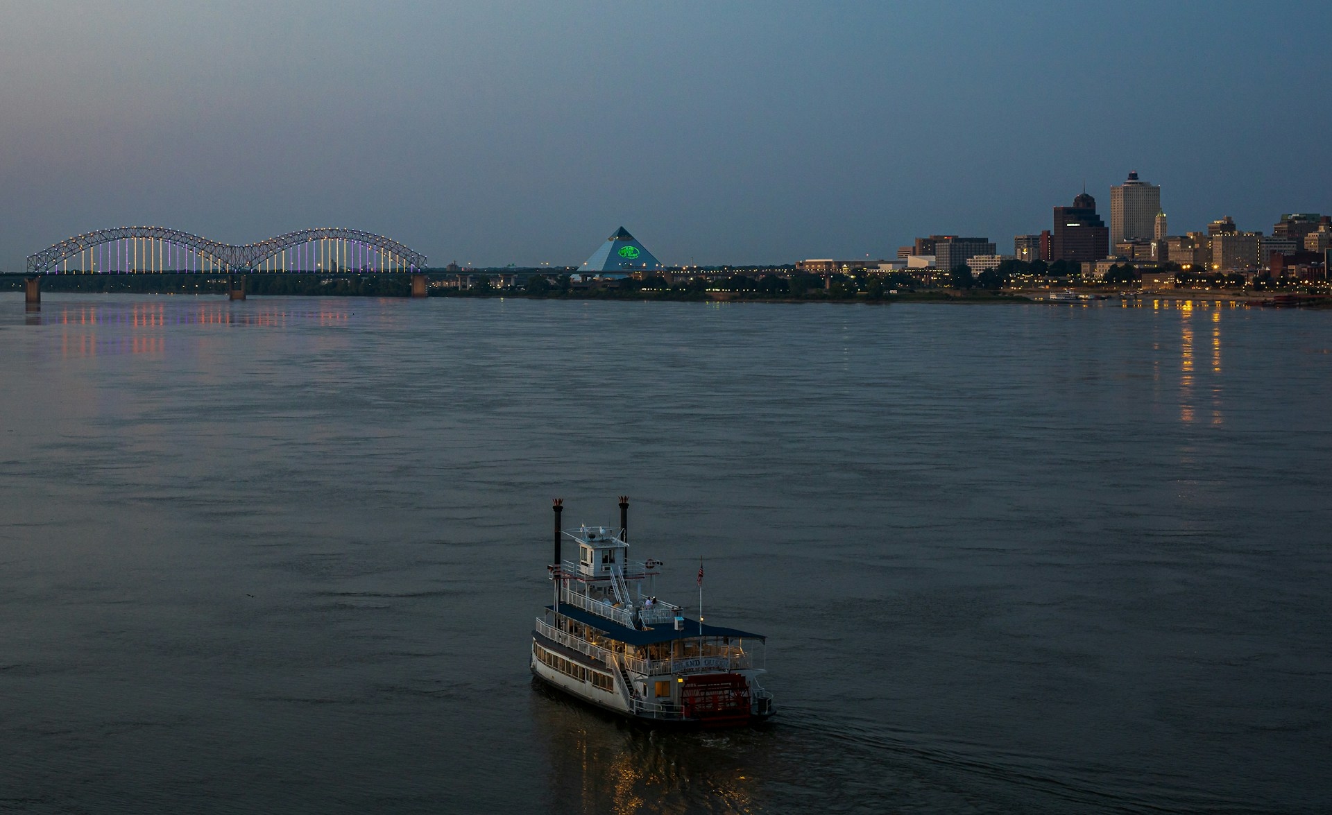 Memphis Riverboat Bridge at Dusk TN Image By terrance raper unsplash
