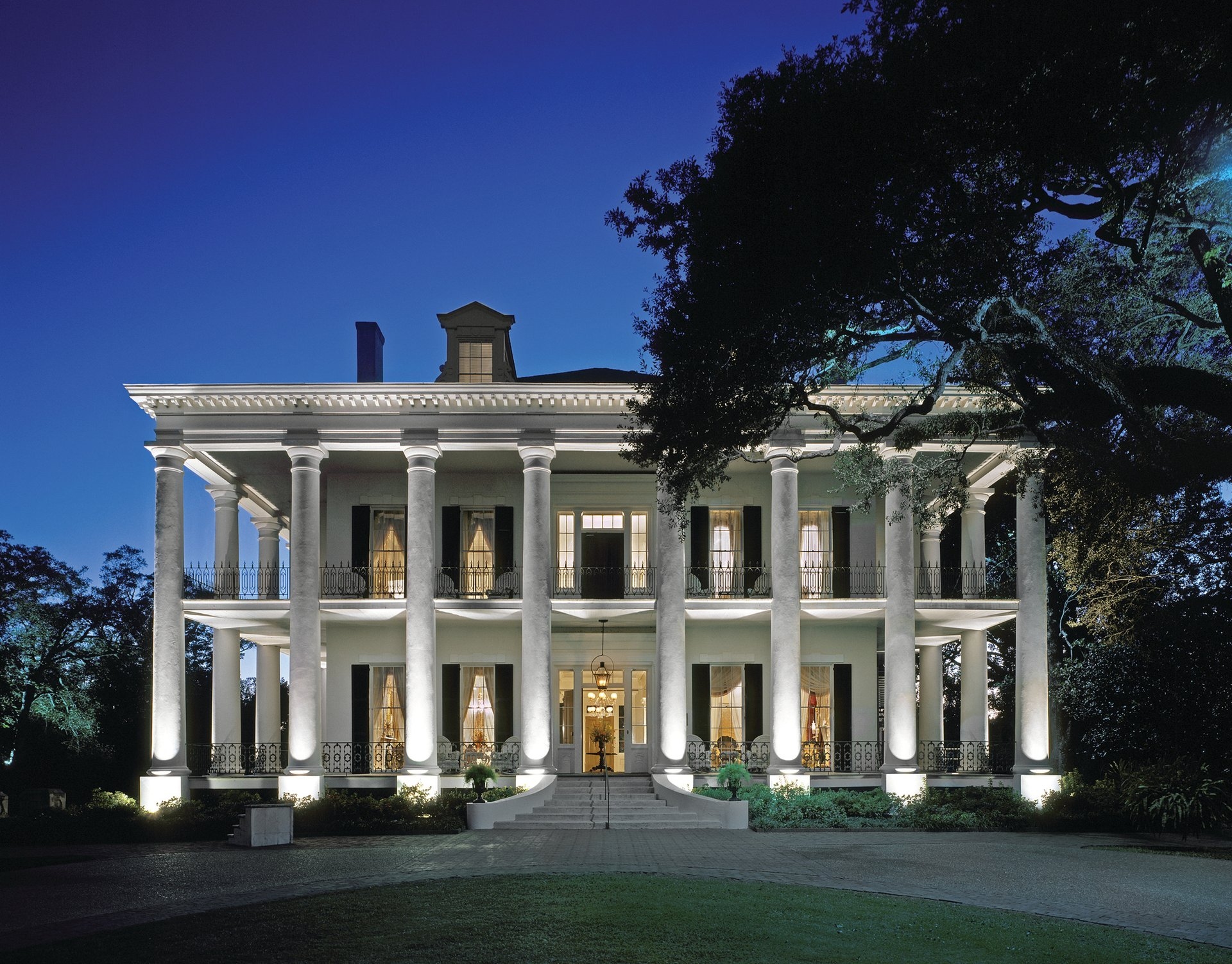 Mississippi Natchez Dunleith Plantation MI Image By Visit Mississippi Owned