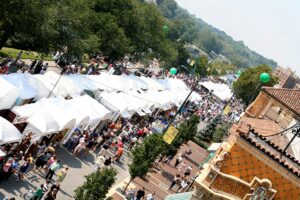 PlazaArtFair 07 Kansas City MO Image by Visit Kansas City