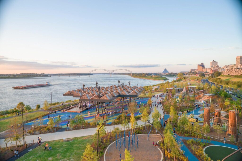 Tom Lee Park and Skyline Credit Julian Harper Memphis Tourism