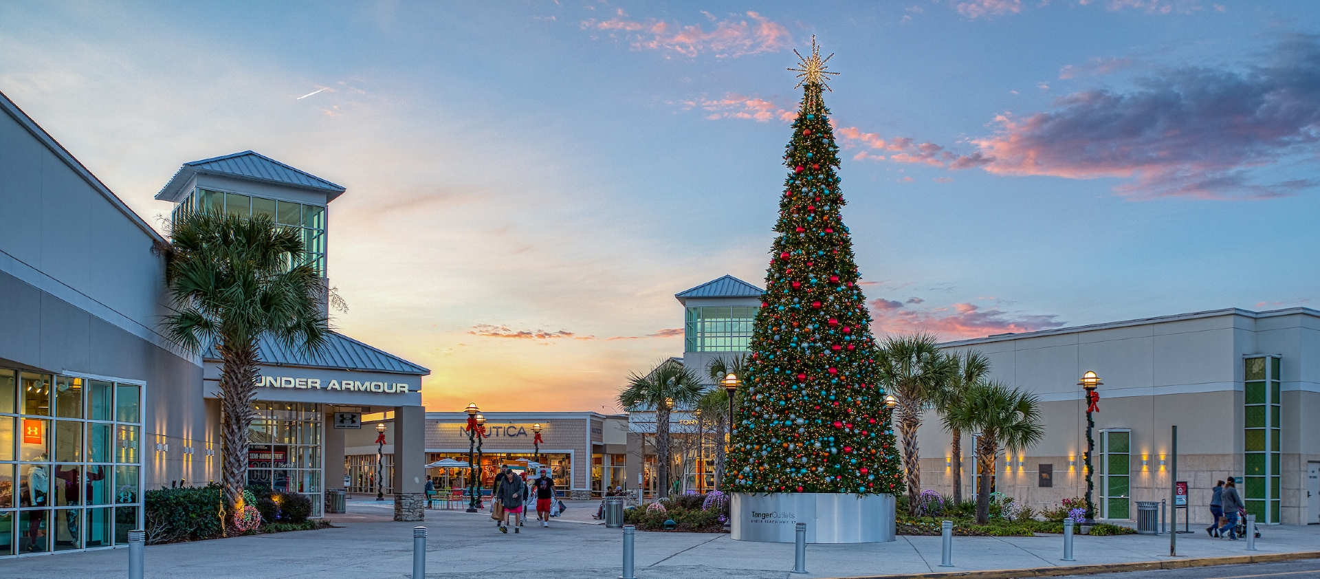 2022 TANGER SHOPPING CHRISTMAS Image By Visit Myrtle Beach SC